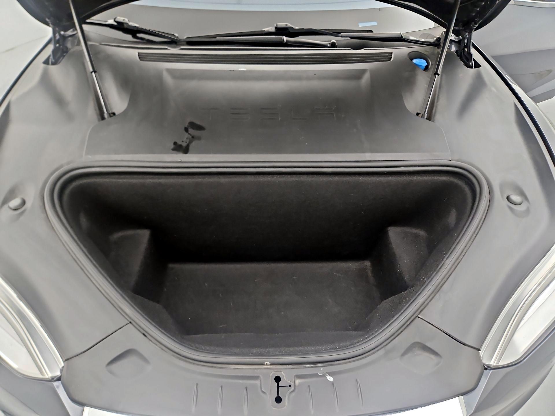Thumbnail: 2019 Tesla Model S - 20