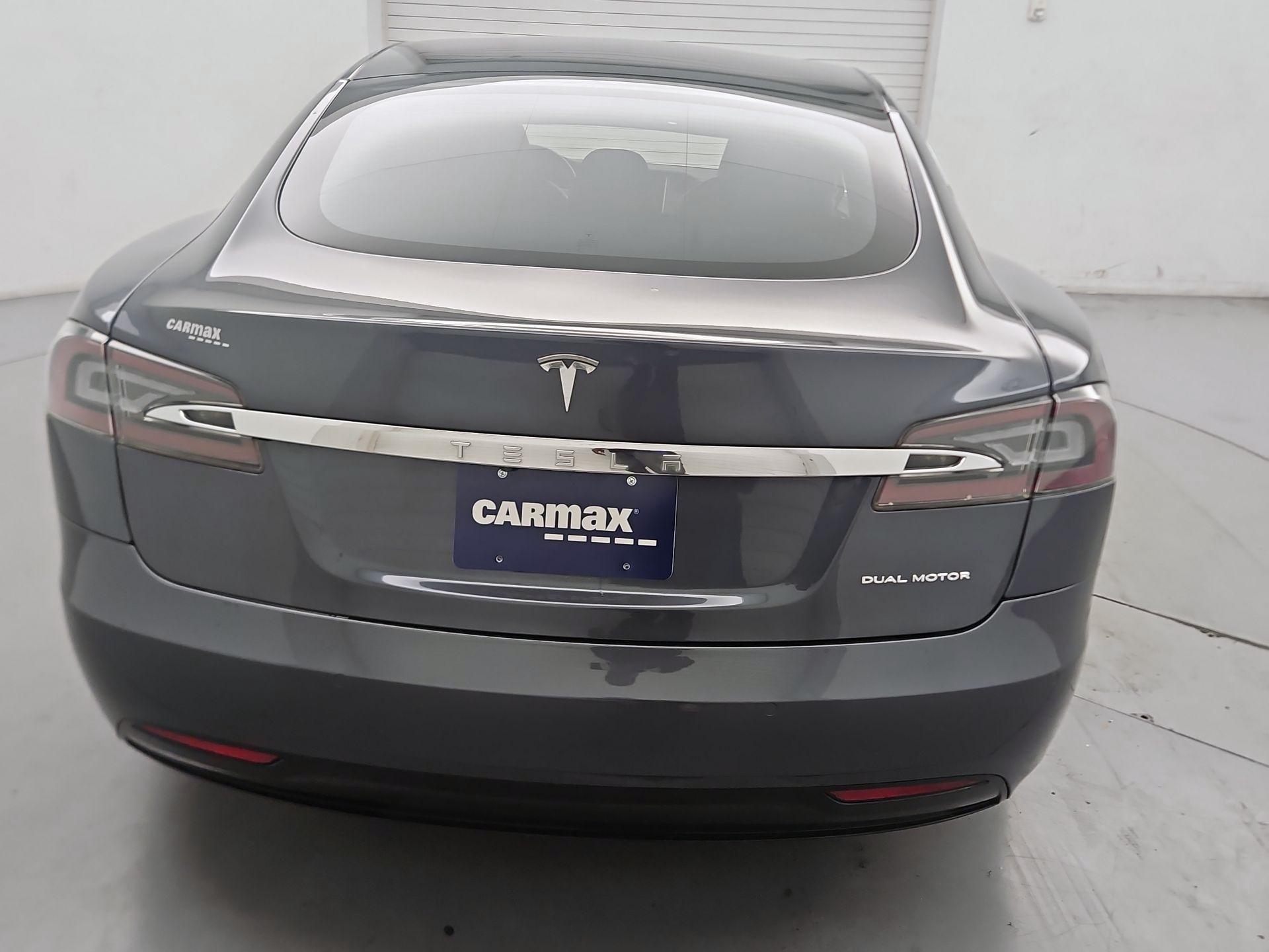 Thumbnail: 2019 Tesla Model S - 6