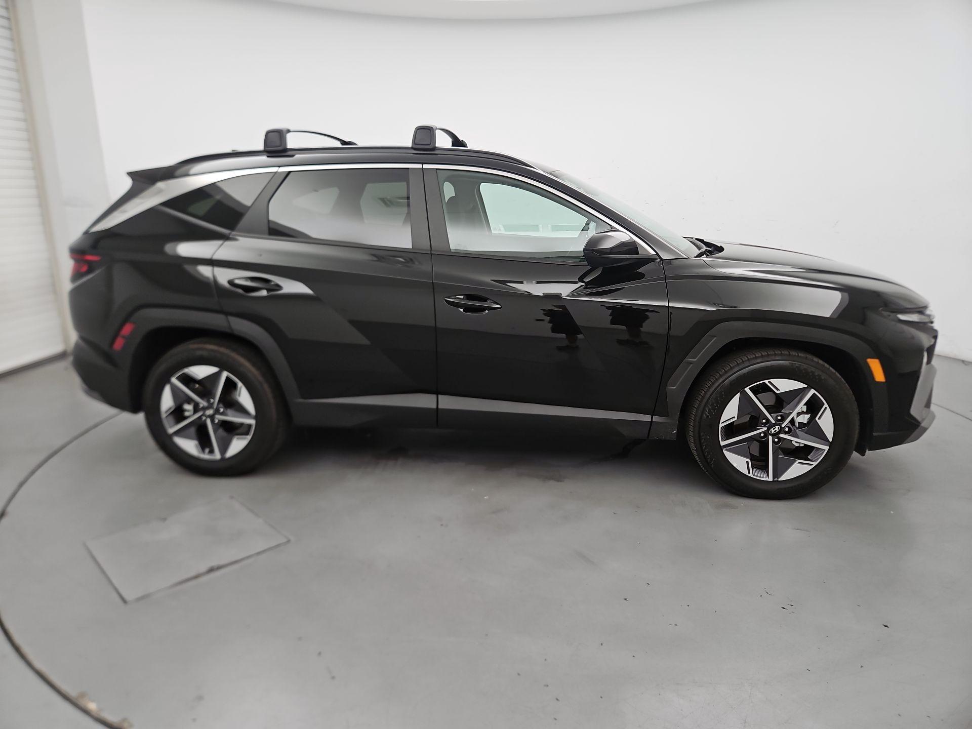 Thumbnail: 2026 Hyundai Tucson - 4