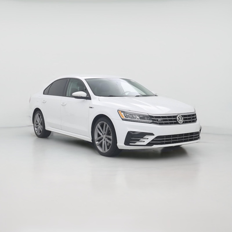 2018 Volkswagen Passat R-Line