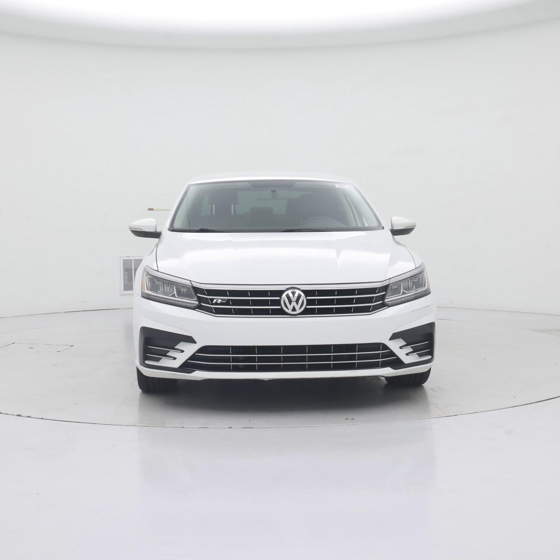 Thumbnail: 2018 Volkswagen Passat - 5