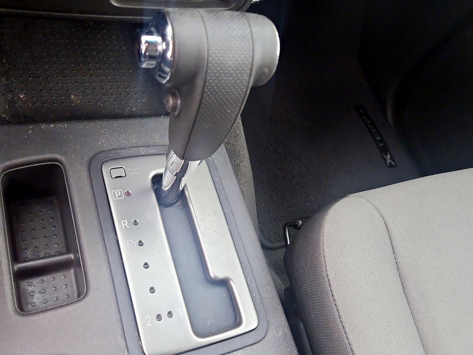 2015 Nissan Xterra S - Photo 17