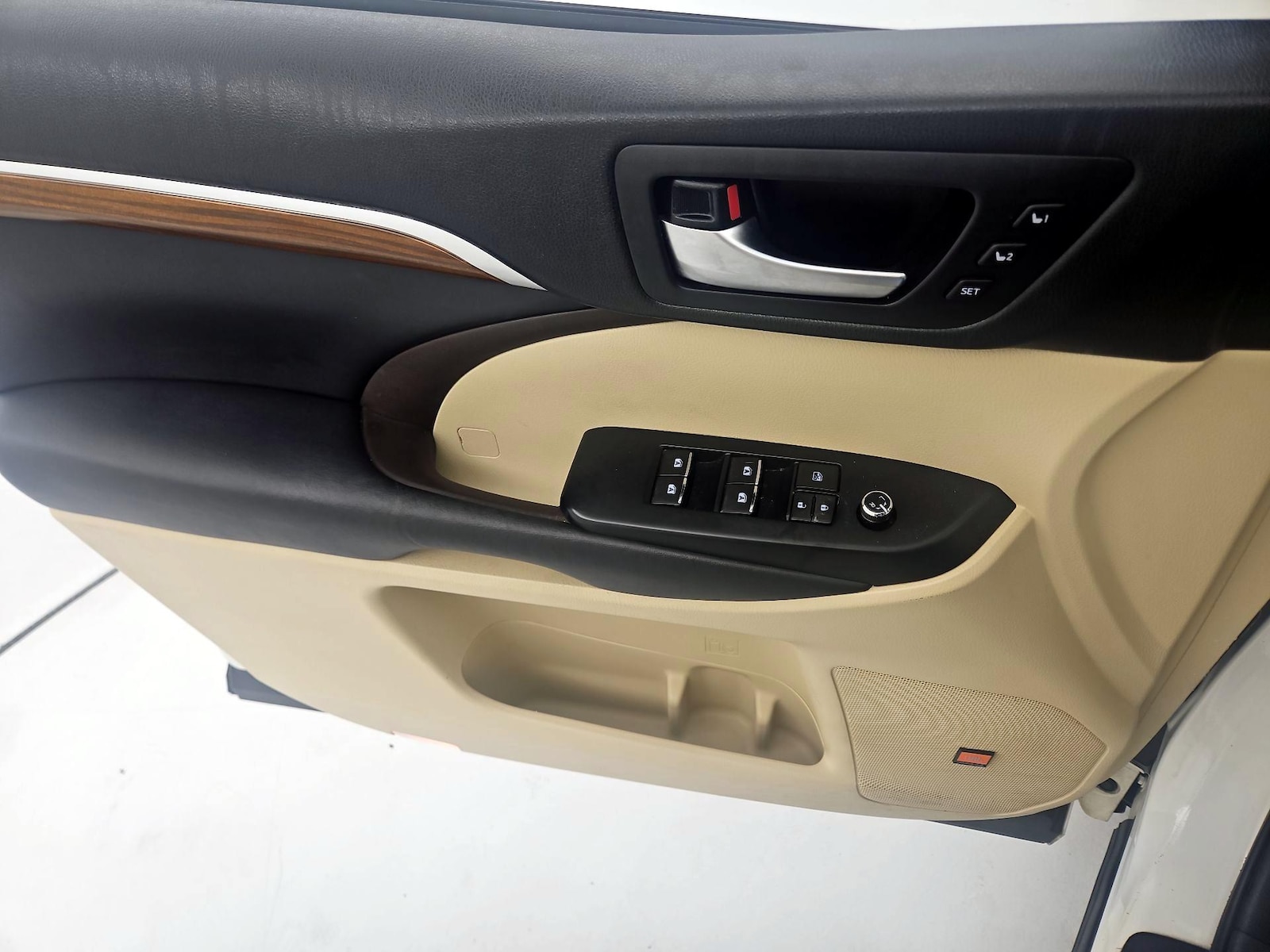 2018 Toyota Highlander Limited - Photo 13