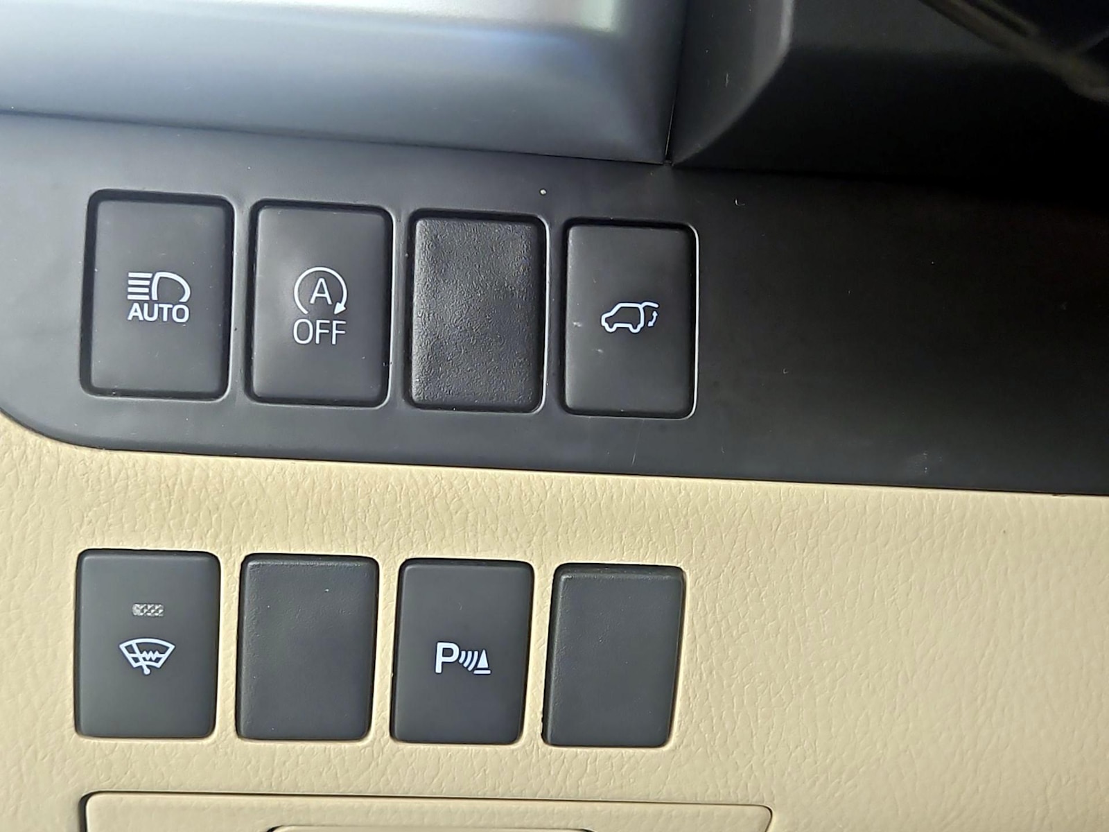 2018 Toyota Highlander Limited - Photo 14