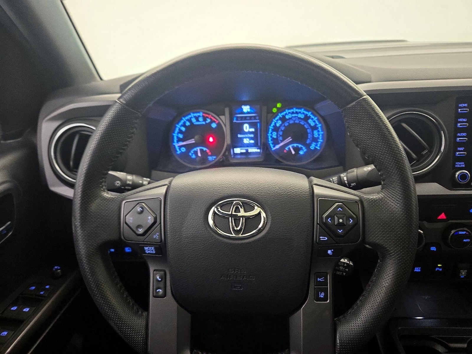 2021 Toyota Tacoma TRD Pro - Photo 11