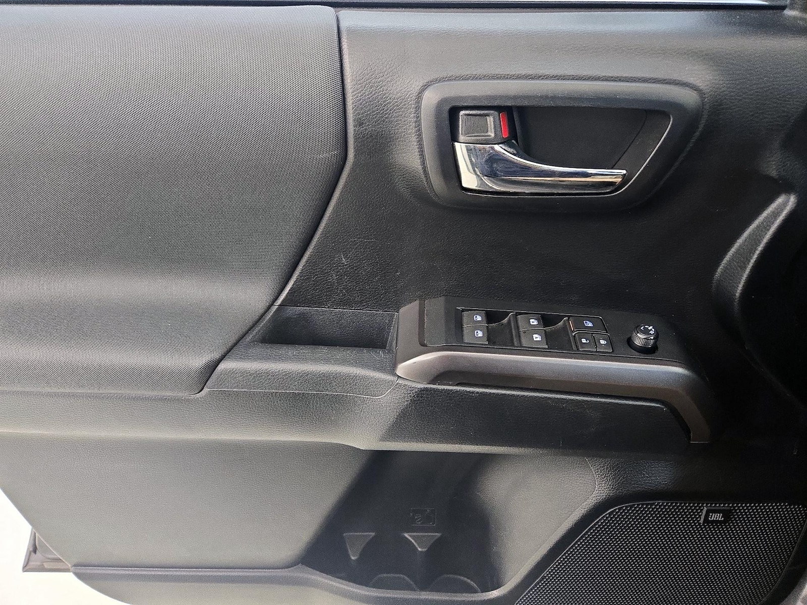 2021 Toyota Tacoma TRD Pro - Photo 13