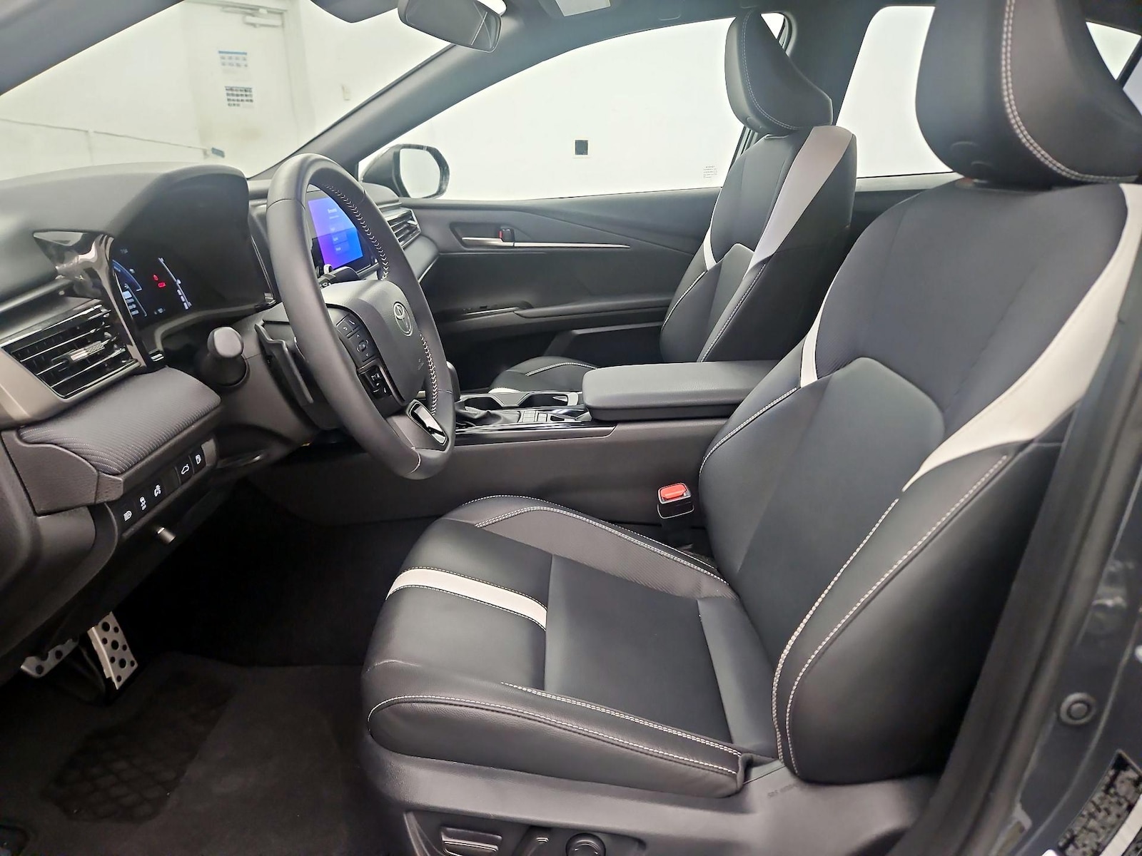 Power Seat(s) & Side Airbags
