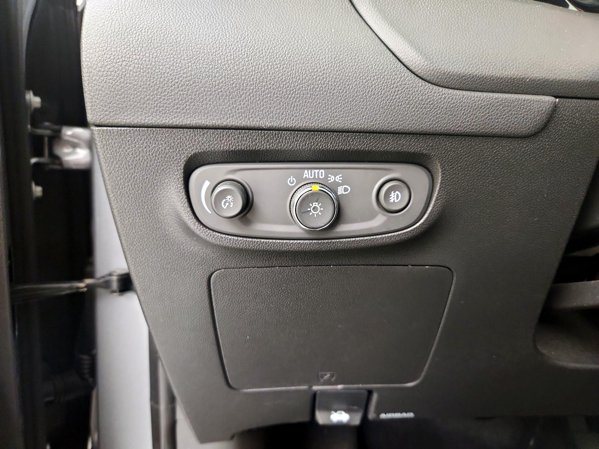 Thumbnail: 2023 Buick Encore GX - 13