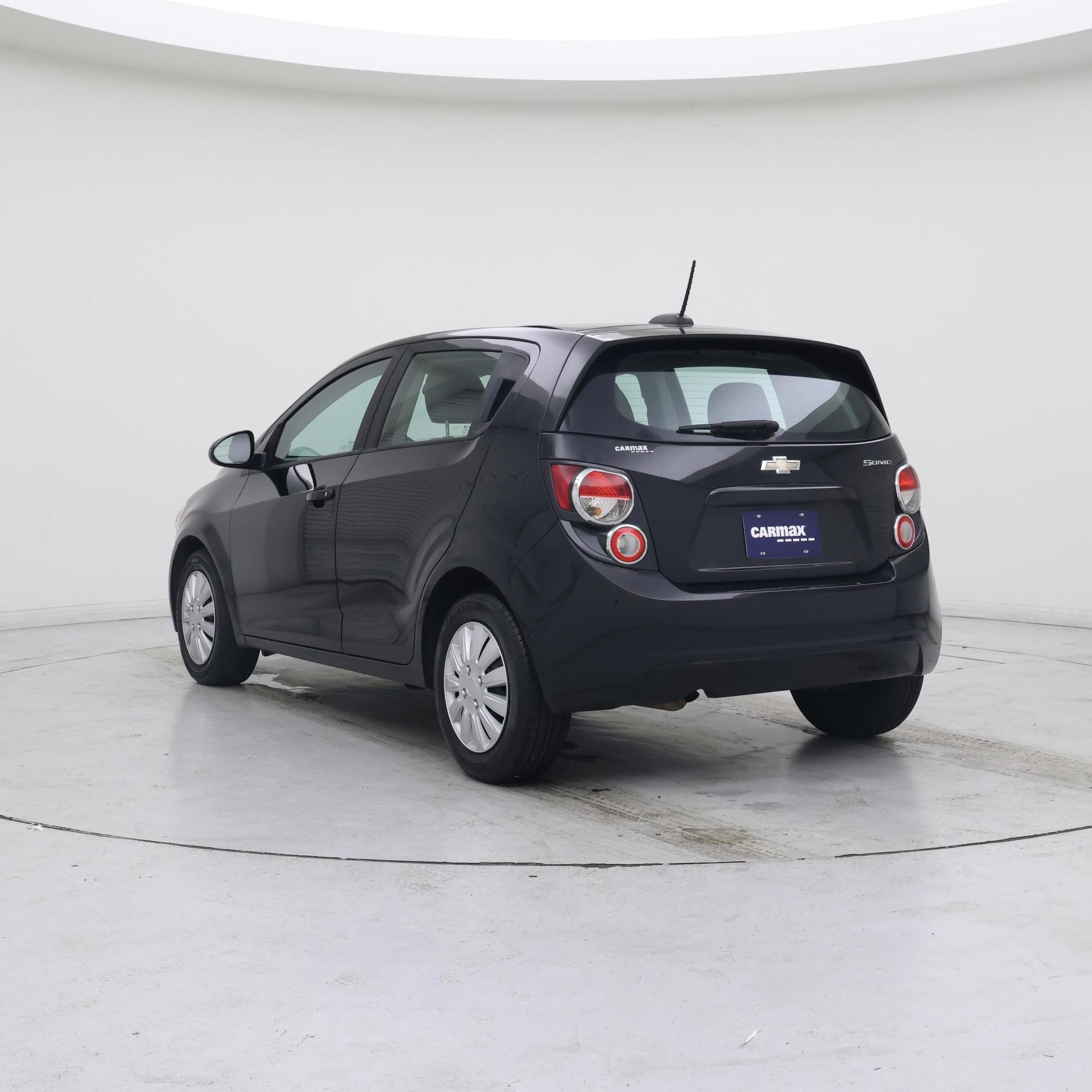 Thumbnail: 2016 Chevrolet Sonic - 2