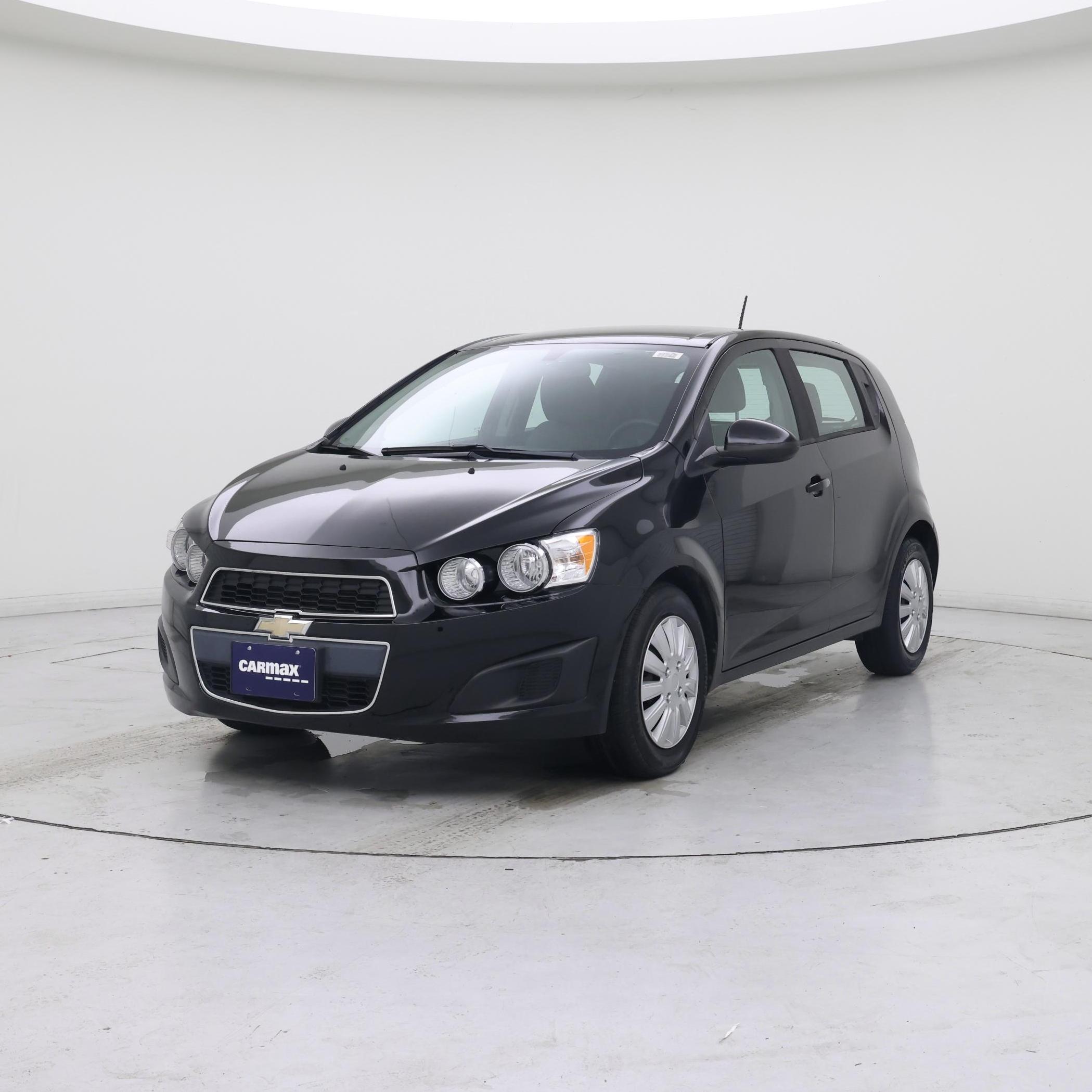 Thumbnail: 2016 Chevrolet Sonic - 4