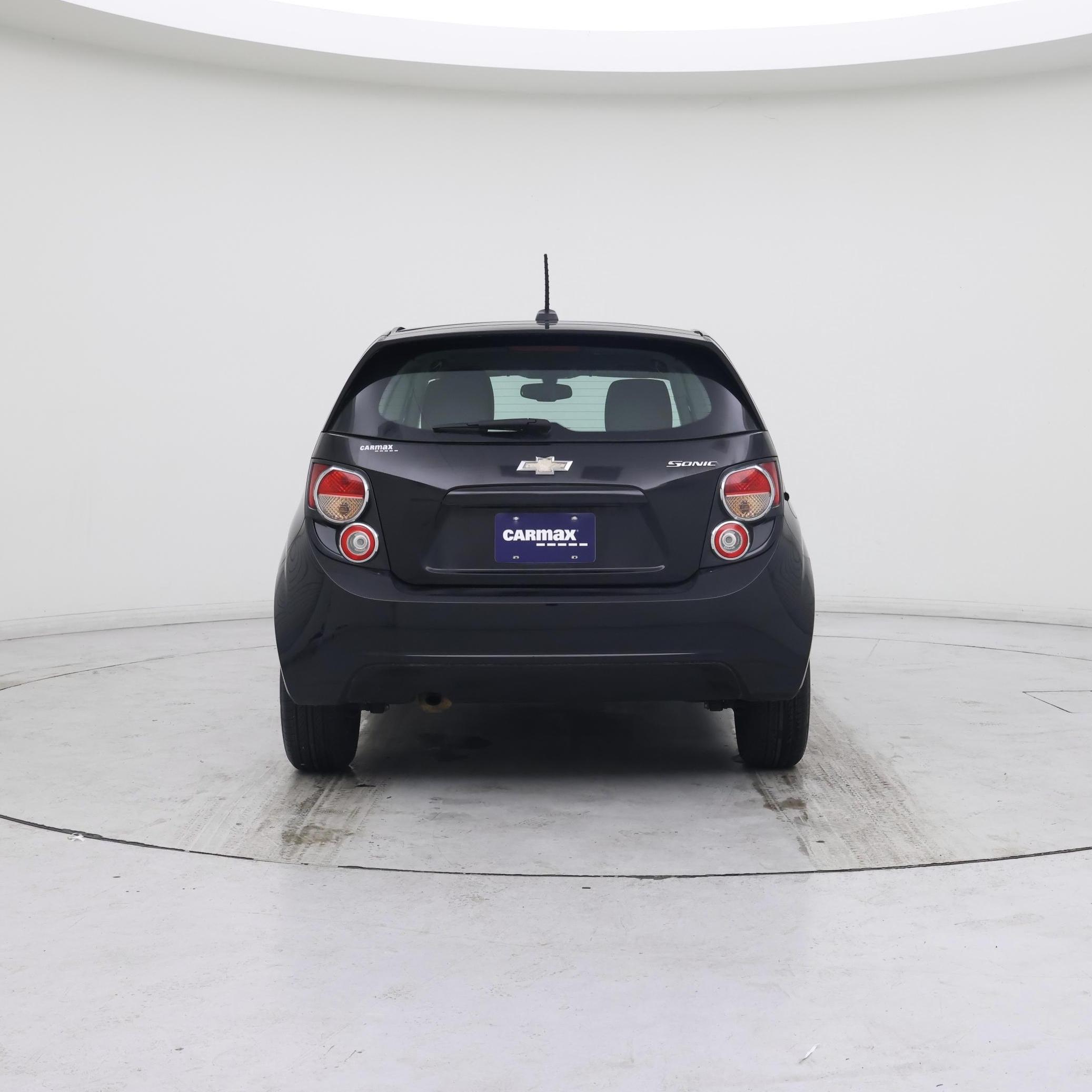 Thumbnail: 2016 Chevrolet Sonic - 6