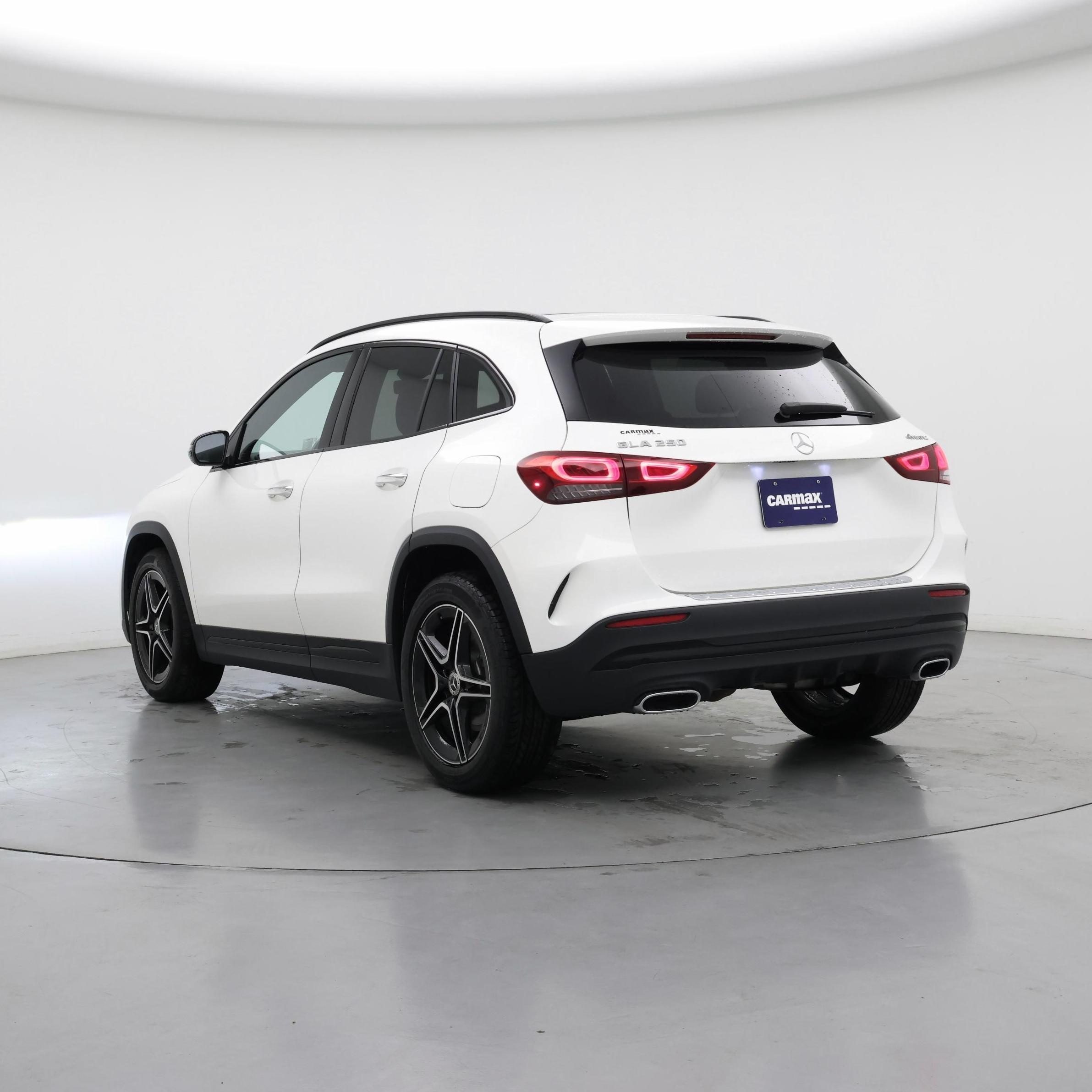 Thumbnail: 2022 Mercedes-Benz GLA - 2
