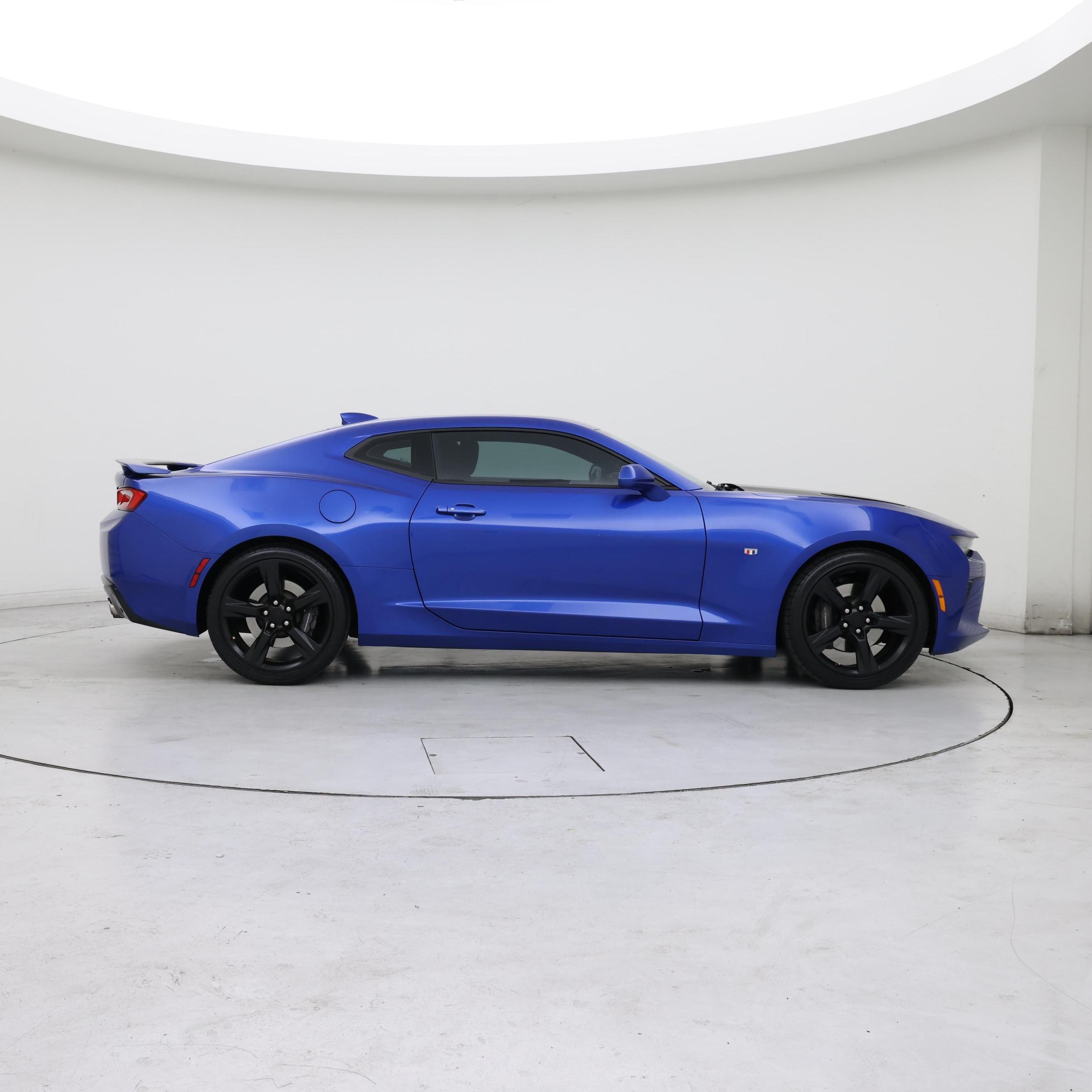 Thumbnail: 2017 Chevrolet Camaro - 7