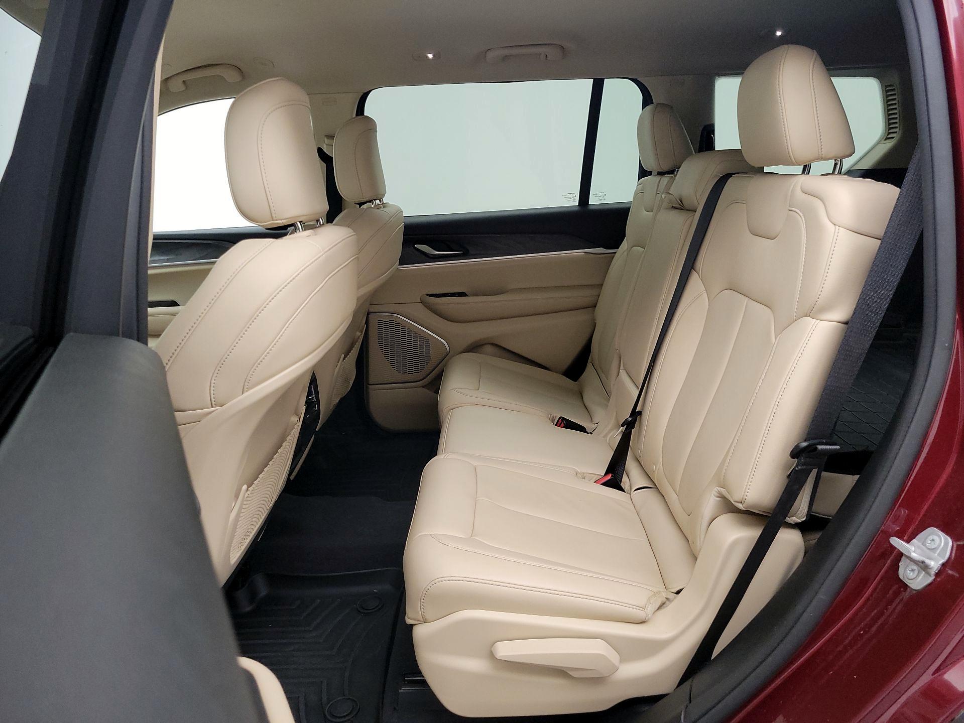 Thumbnail: 2021 Jeep Grand Cherokee L - 19