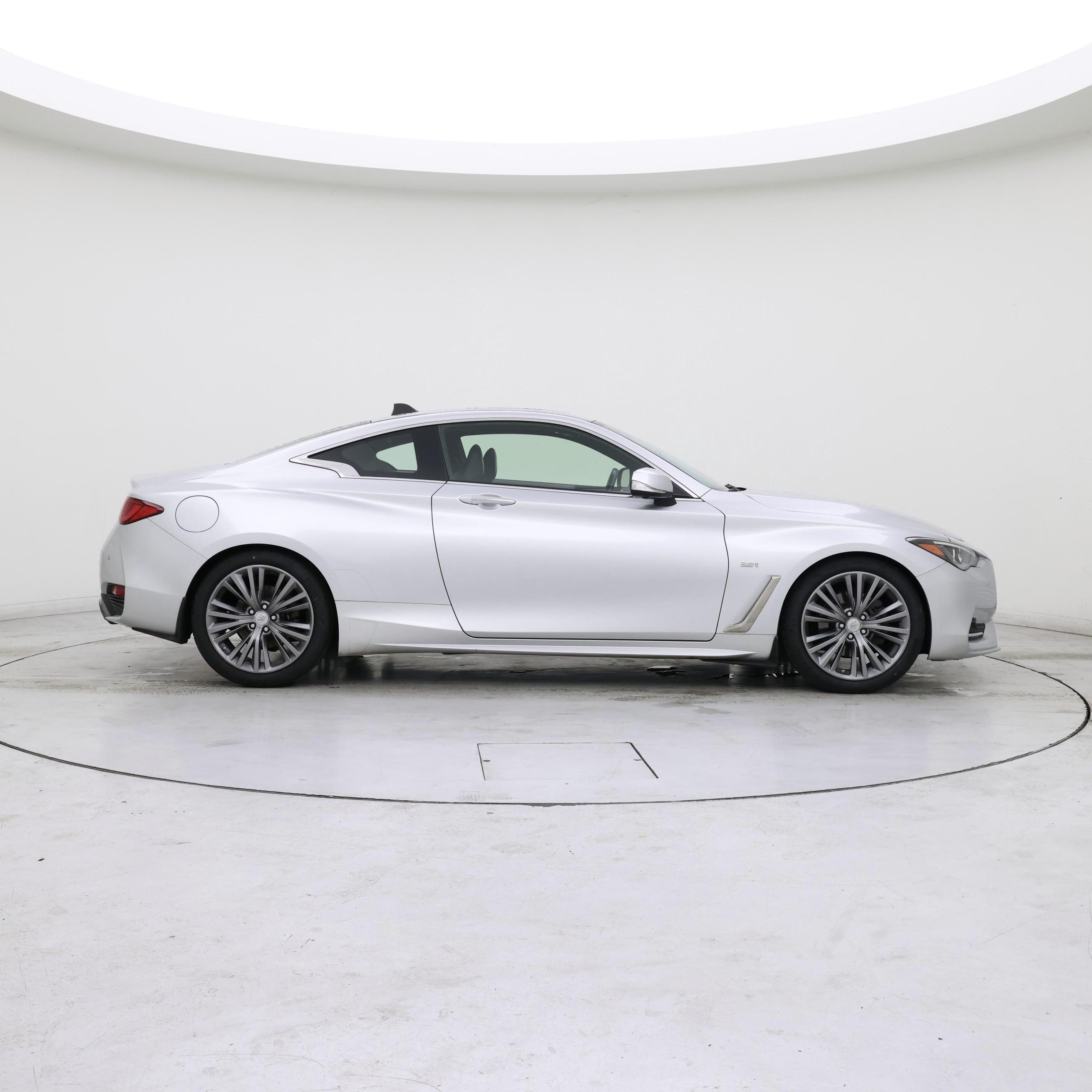 Thumbnail: 2017 INFINITI Q60 - 7