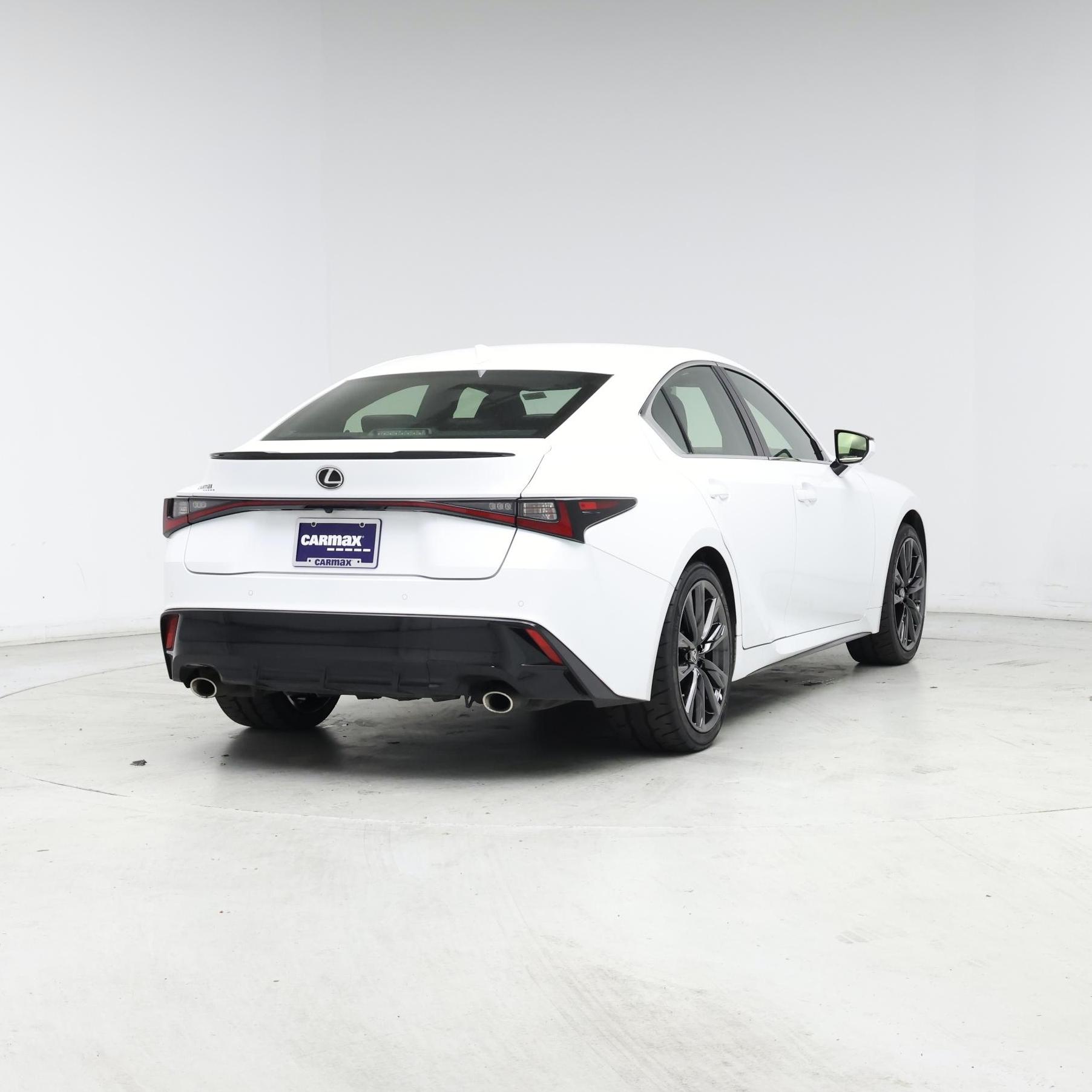 Thumbnail: 2021 Lexus IS - 8