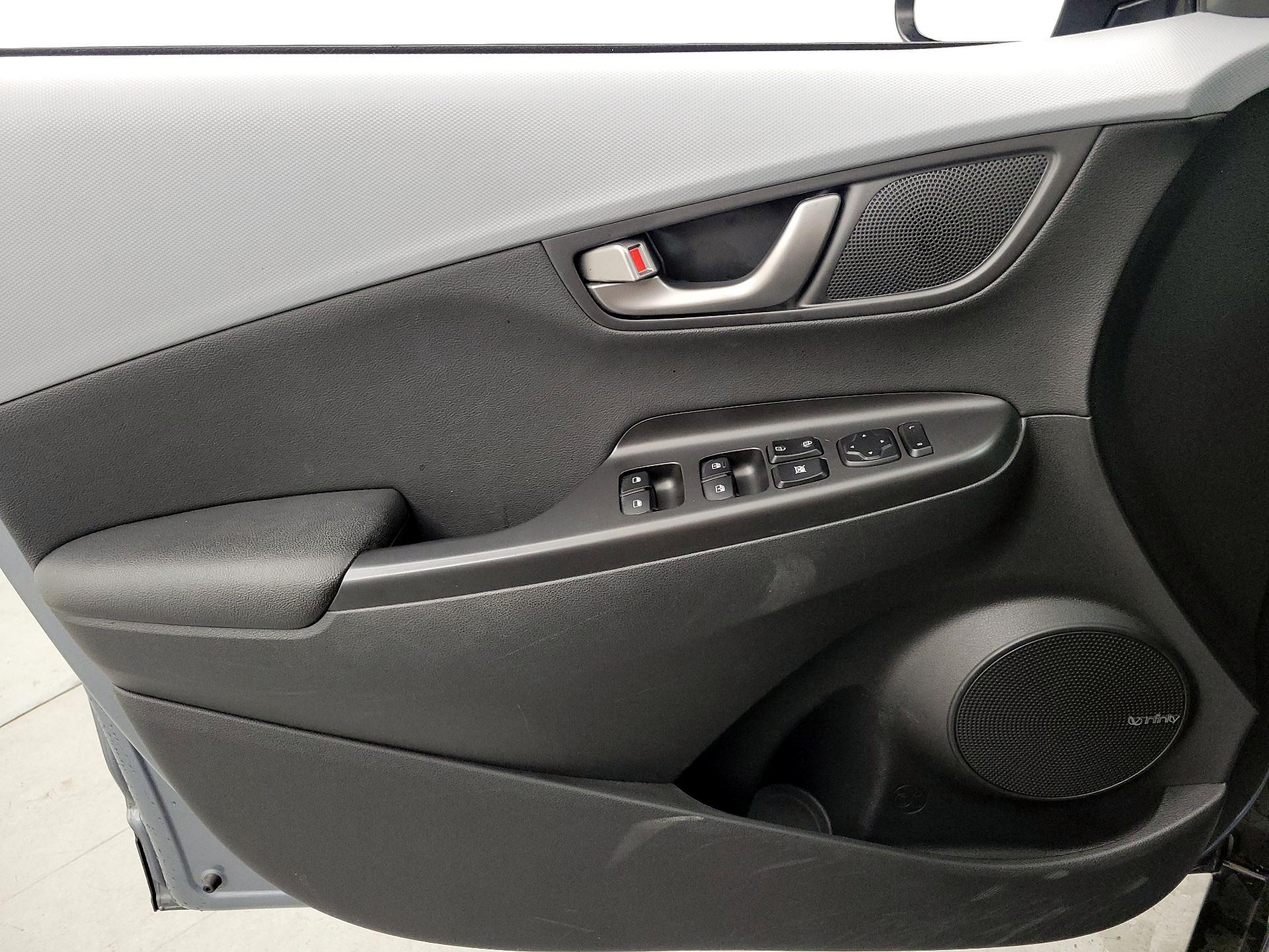 Thumbnail: 2019 Hyundai Kona - 12