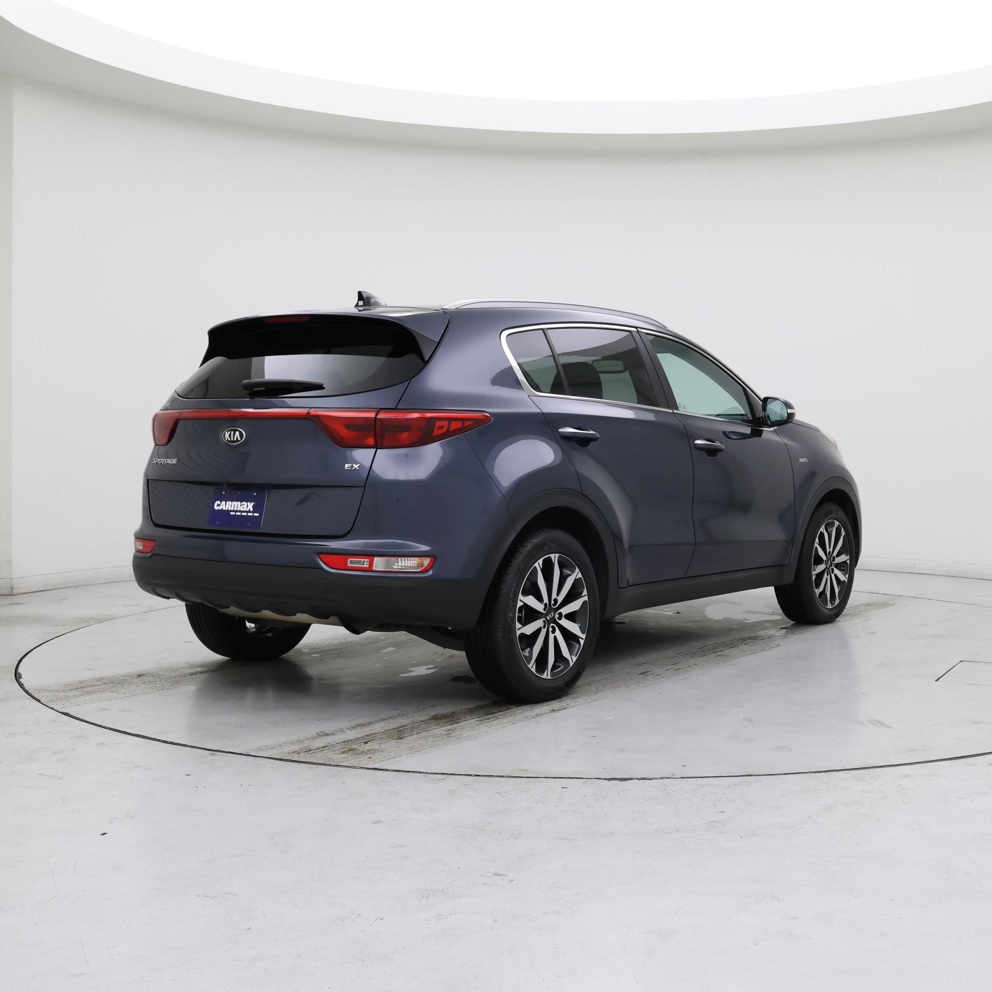 Thumbnail: 2017 Kia Sportage - 8