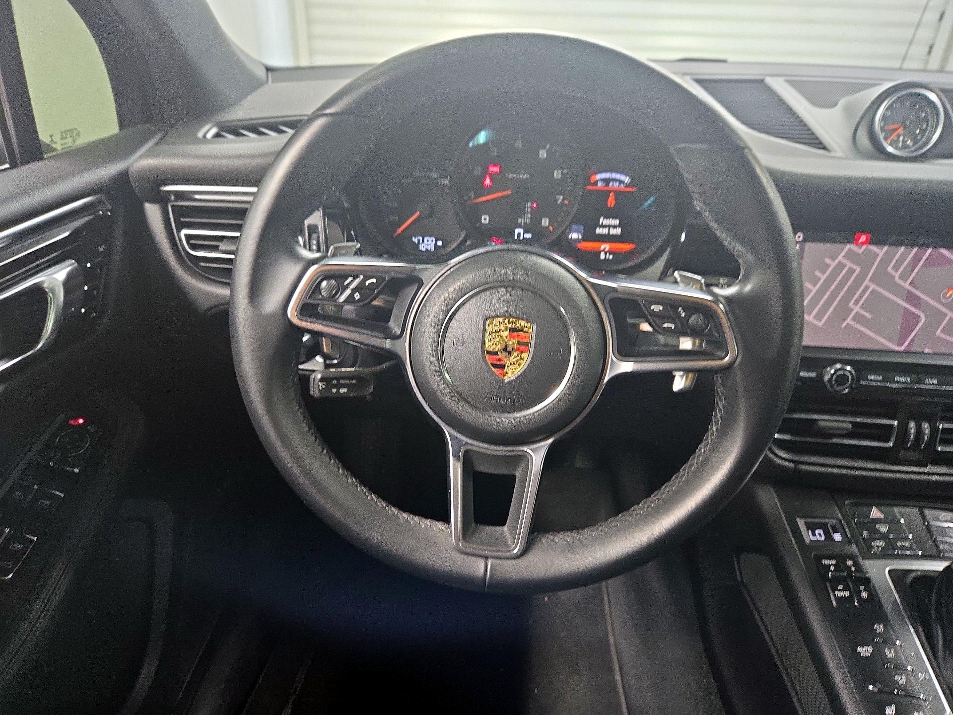 Thumbnail: 2019 Porsche Macan - 10
