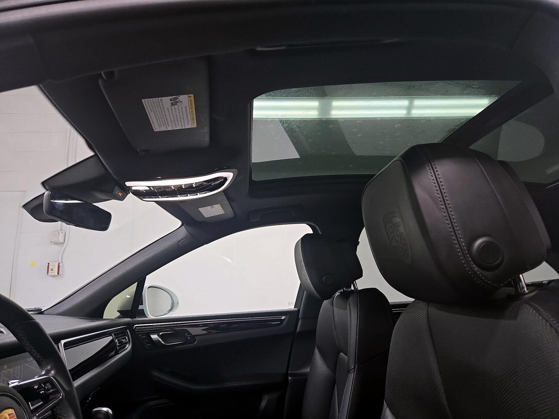 Thumbnail: 2019 Porsche Macan - 20