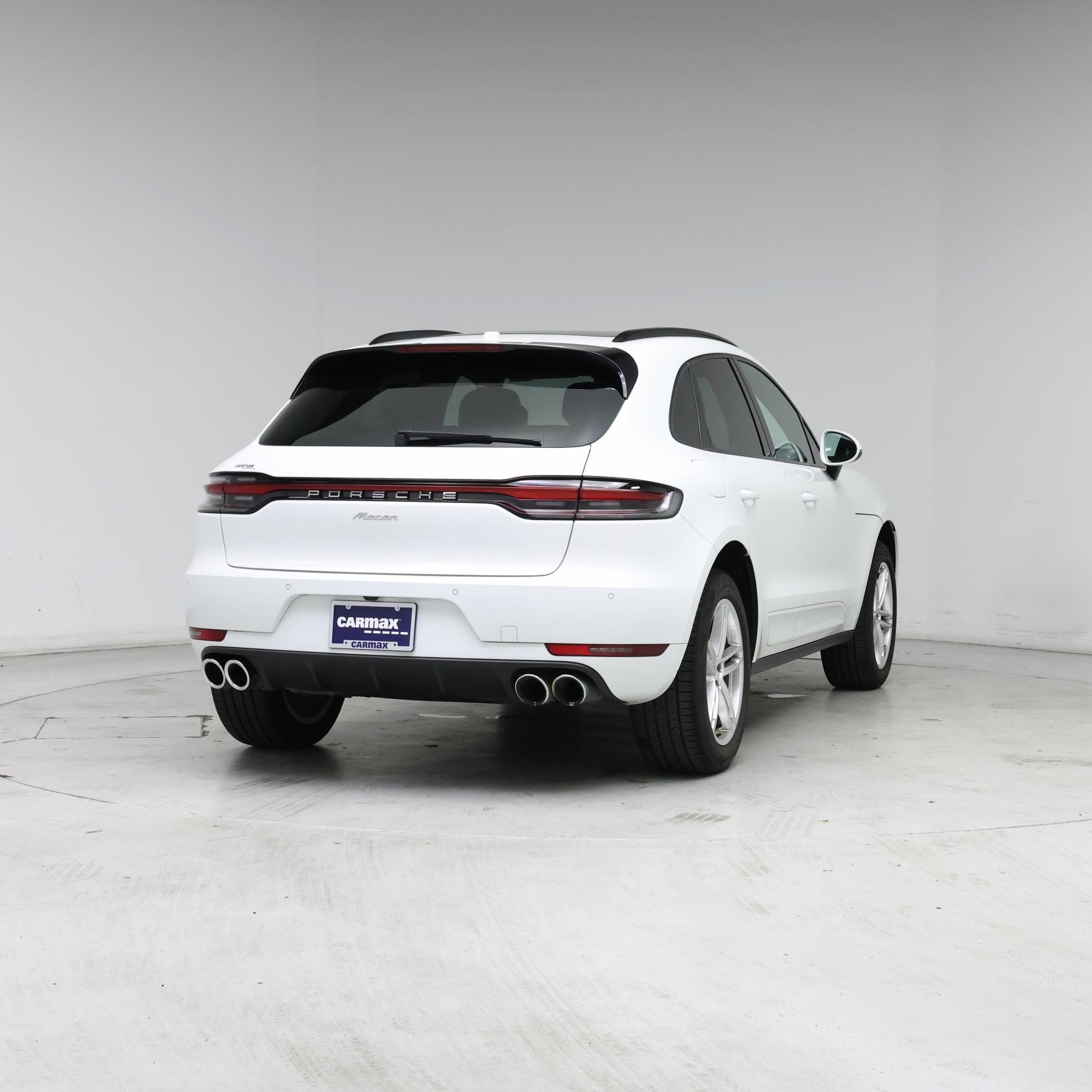 Thumbnail: 2019 Porsche Macan - 8