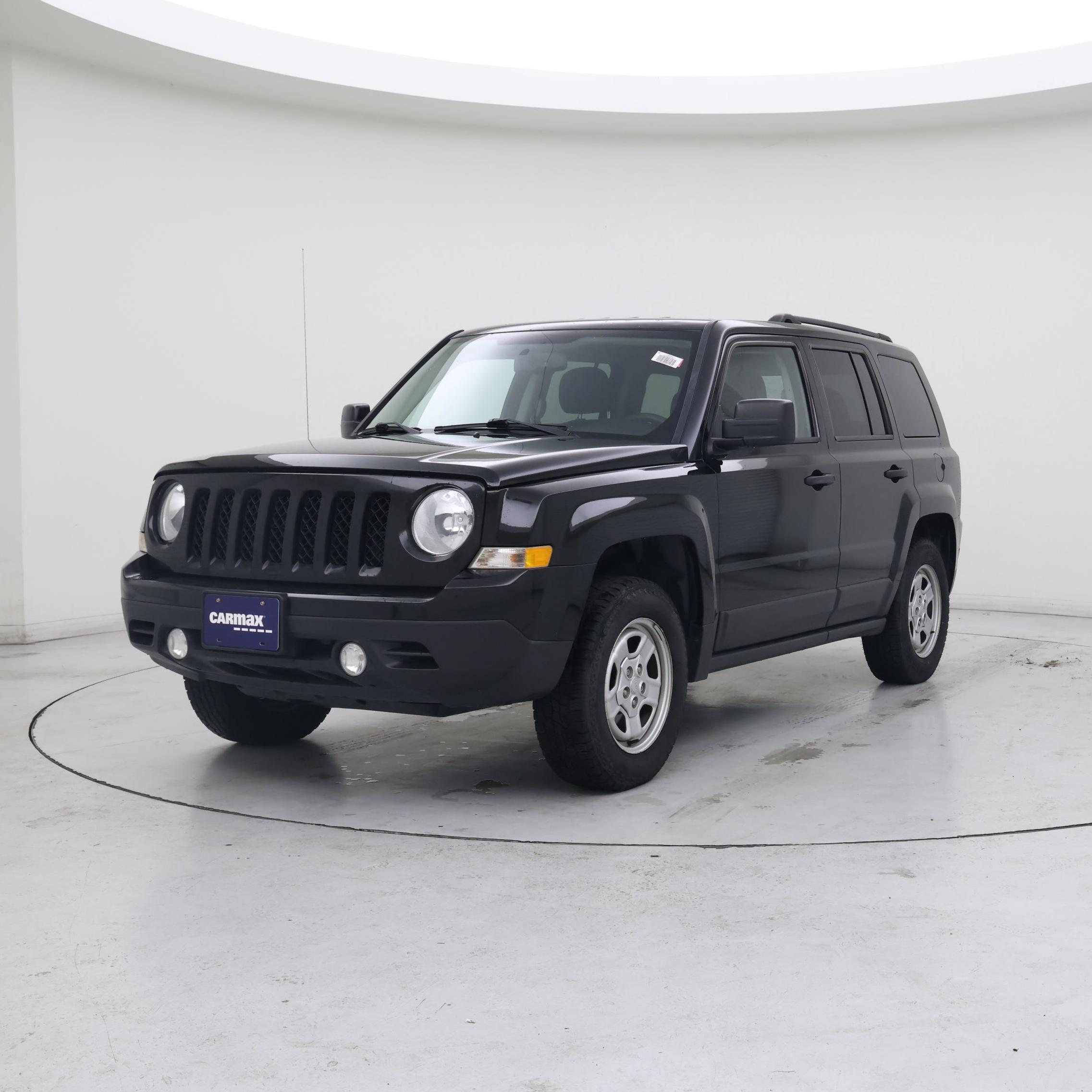 Thumbnail: 2017 Jeep Patriot - 4