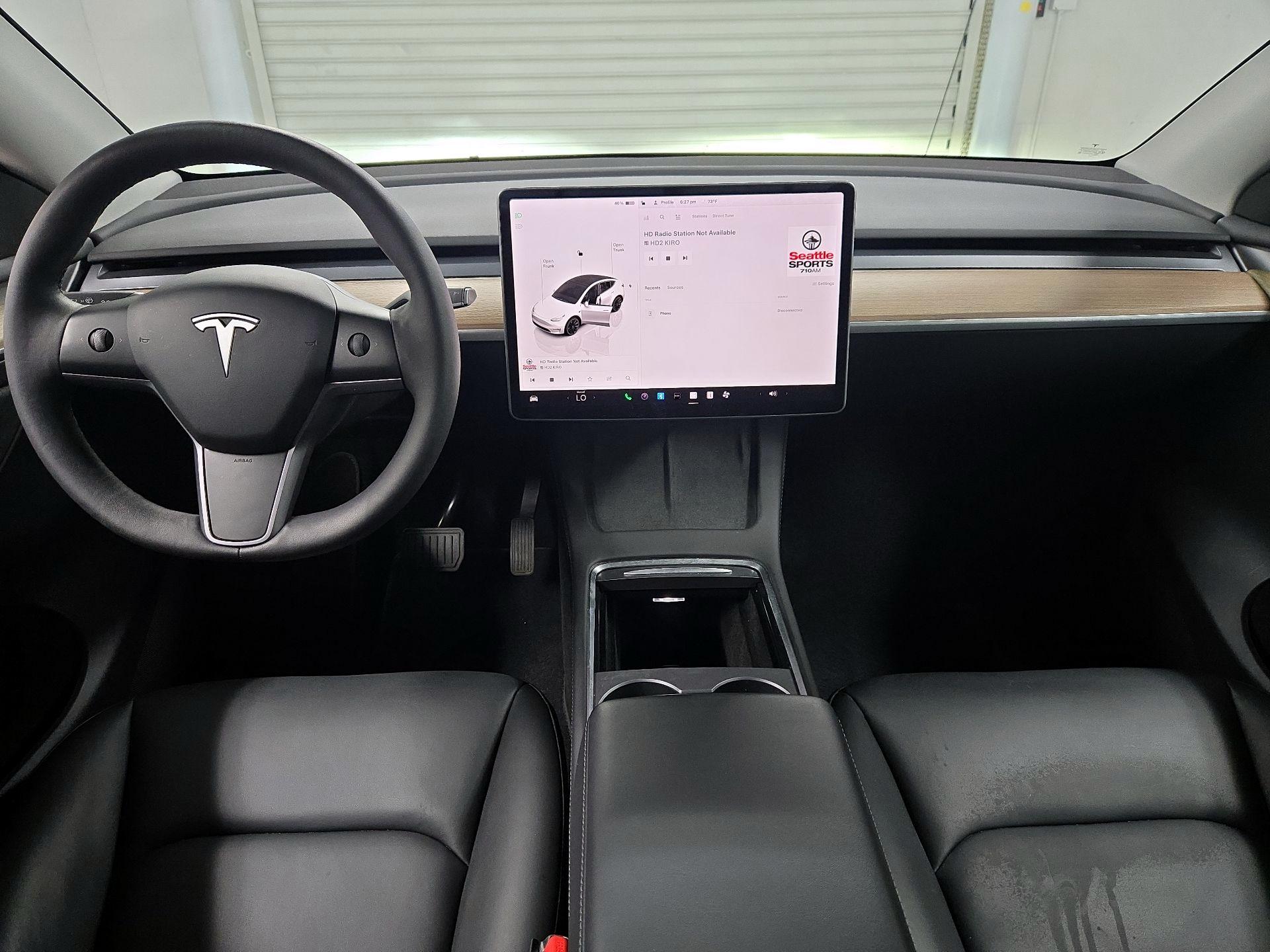 Thumbnail: 2023 Tesla Model Y - 9