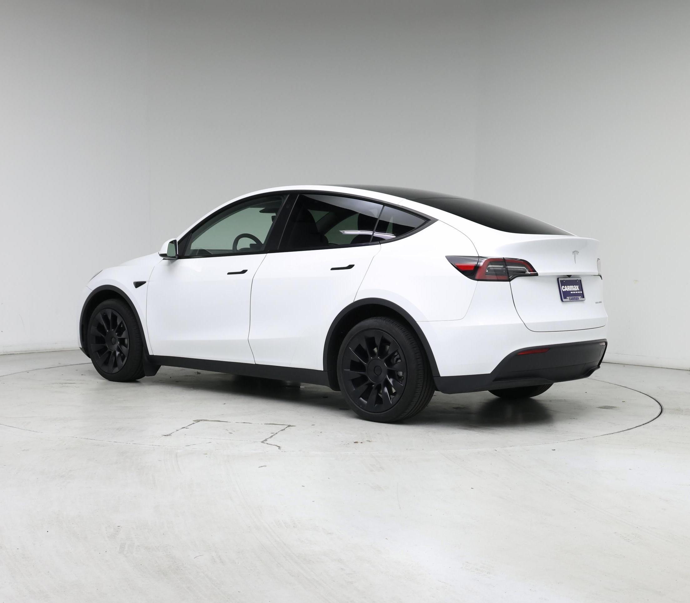 Thumbnail: 2023 Tesla Model Y - 2