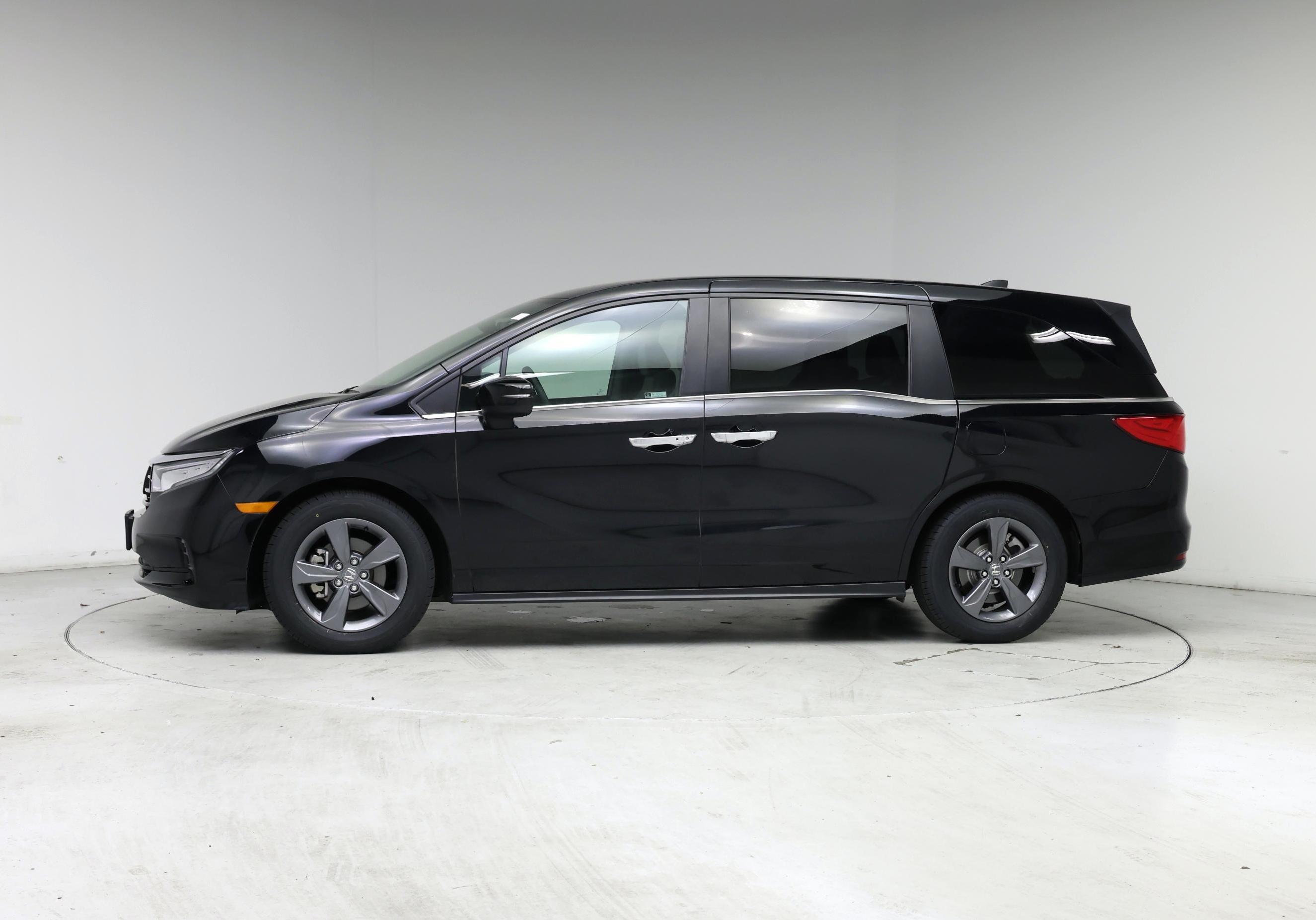 Thumbnail: 2022 Honda Odyssey - 3