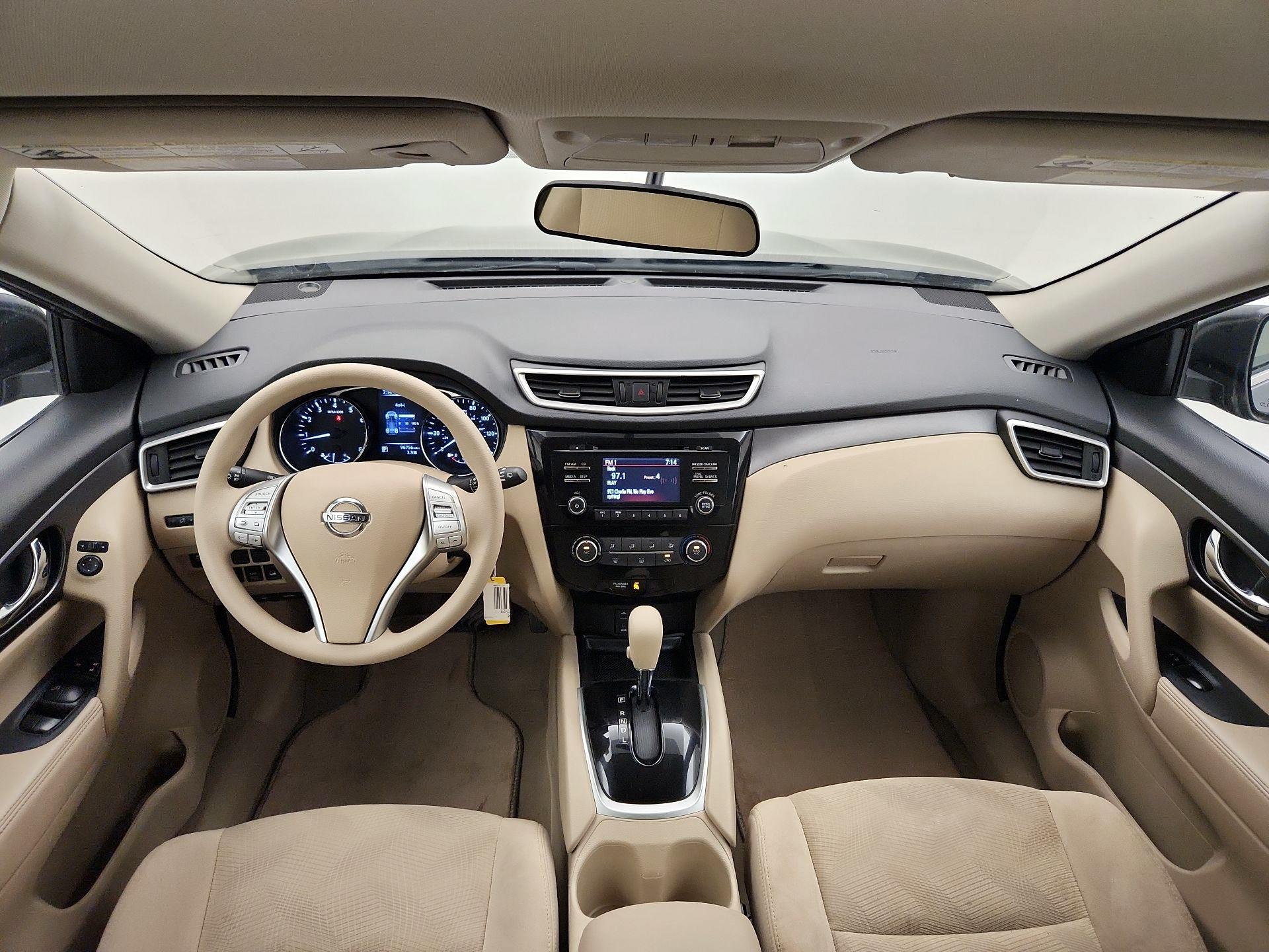 Thumbnail: 2015 Nissan Rogue - 9