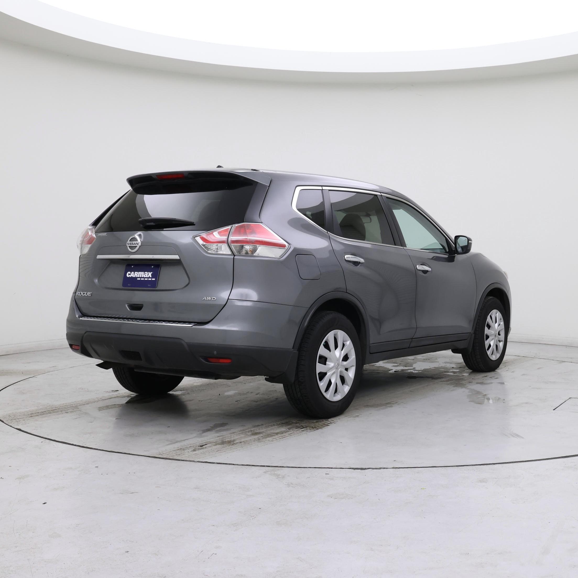Thumbnail: 2015 Nissan Rogue - 8