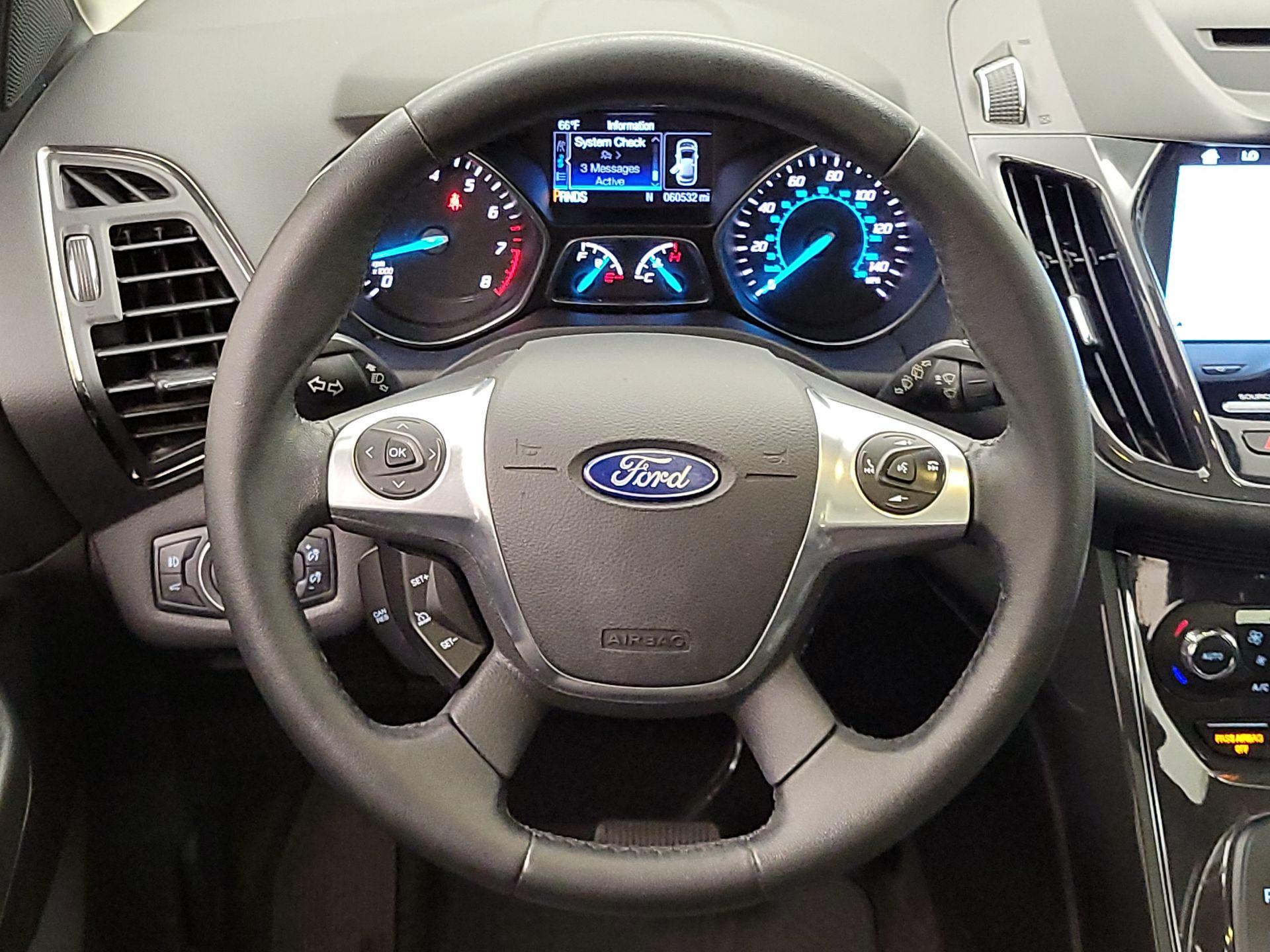 Thumbnail: 2016 Ford Escape - 10