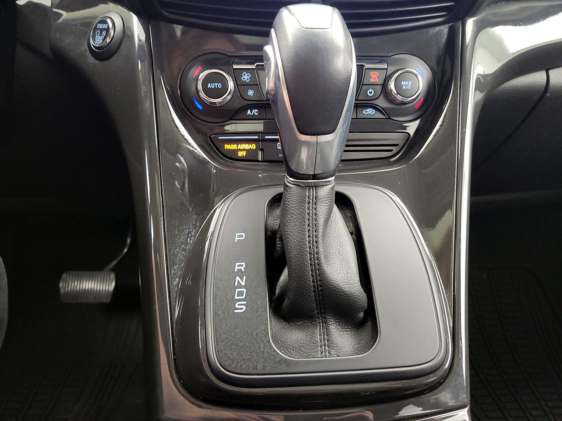 Thumbnail: 2016 Ford Escape - 18
