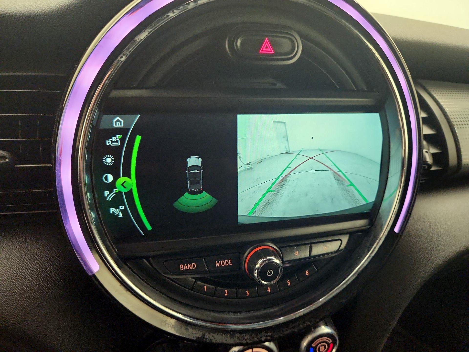 Thumbnail: 2019 MINI Cooper - 14