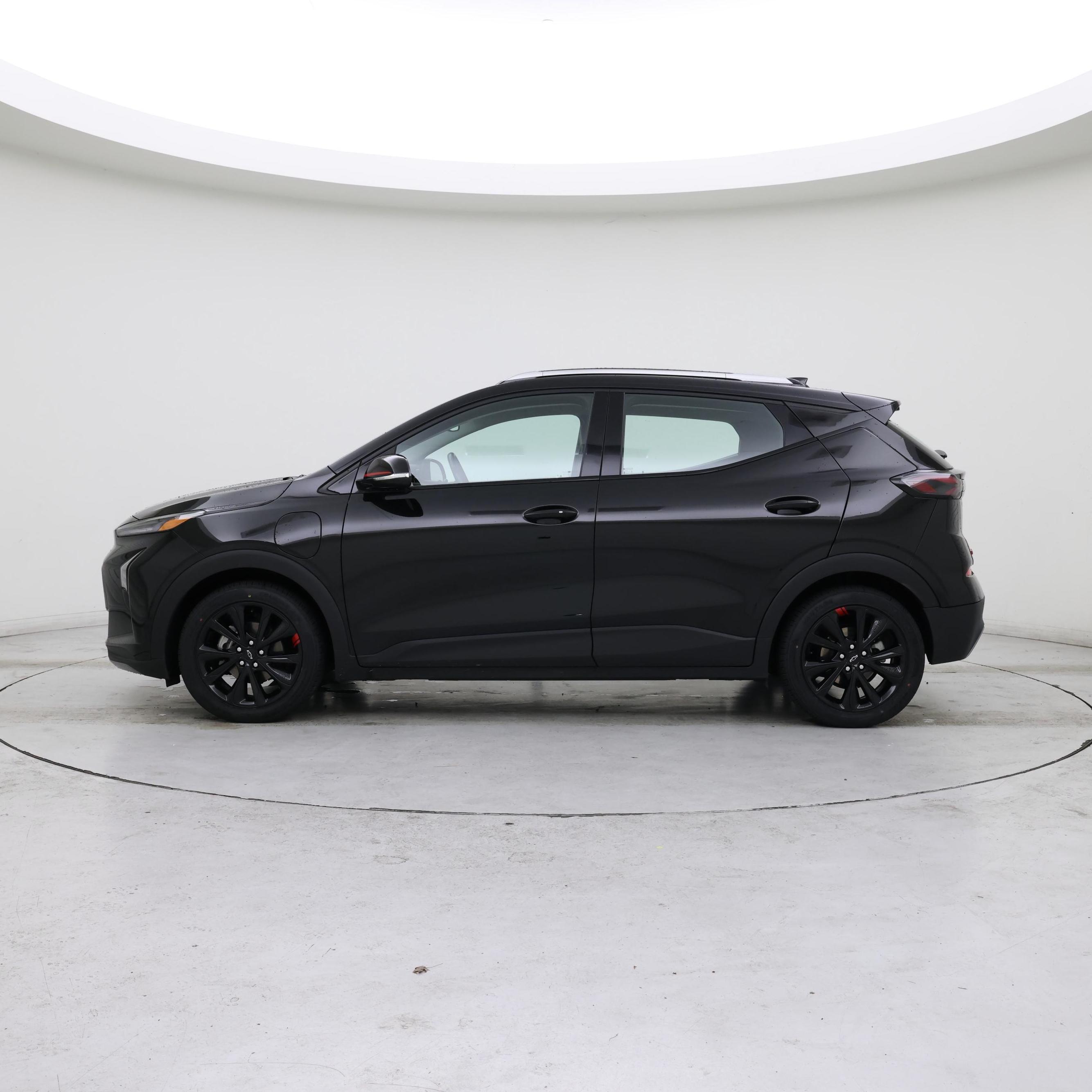 Thumbnail: 2023 Chevrolet Bolt EUV - 3