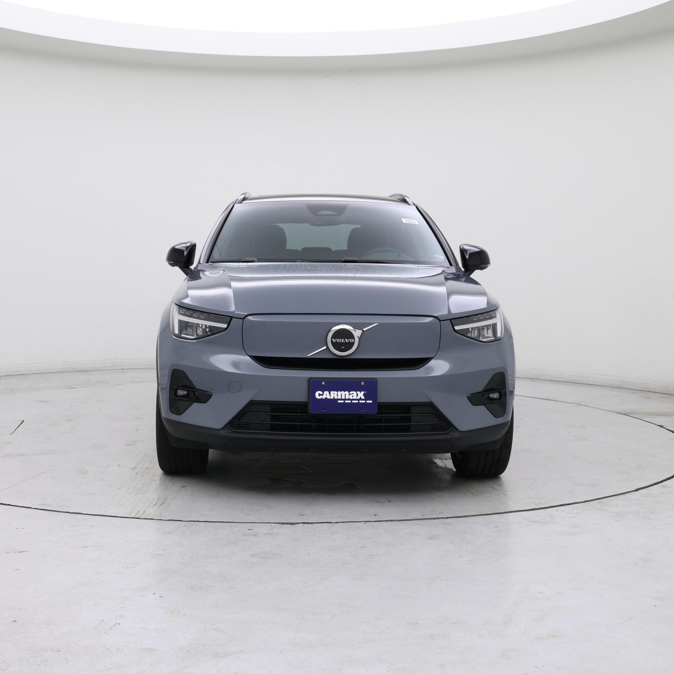 Thumbnail: 2023 Volvo XC40 - 5