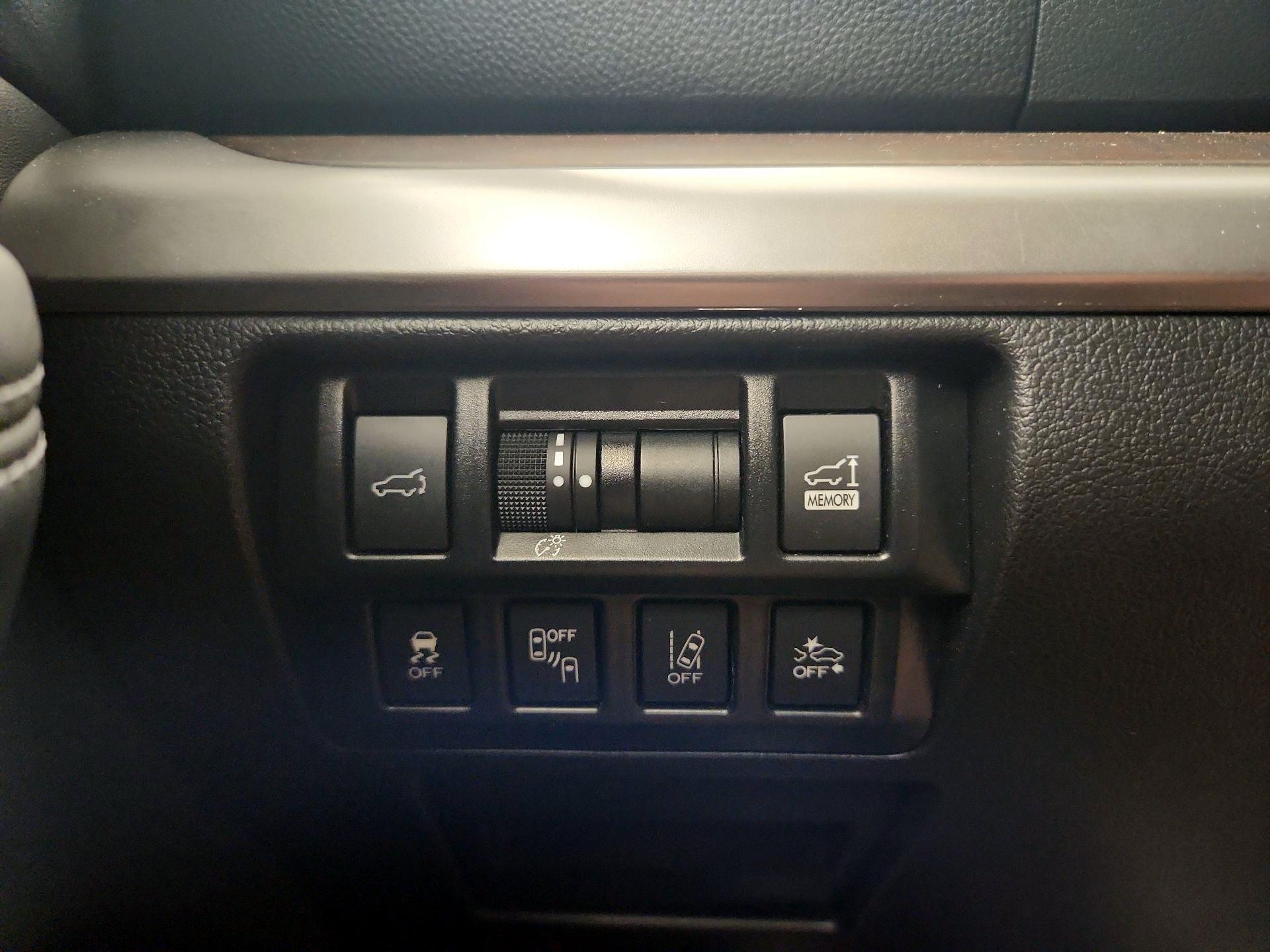 Thumbnail: 2019 Subaru Outback - 13