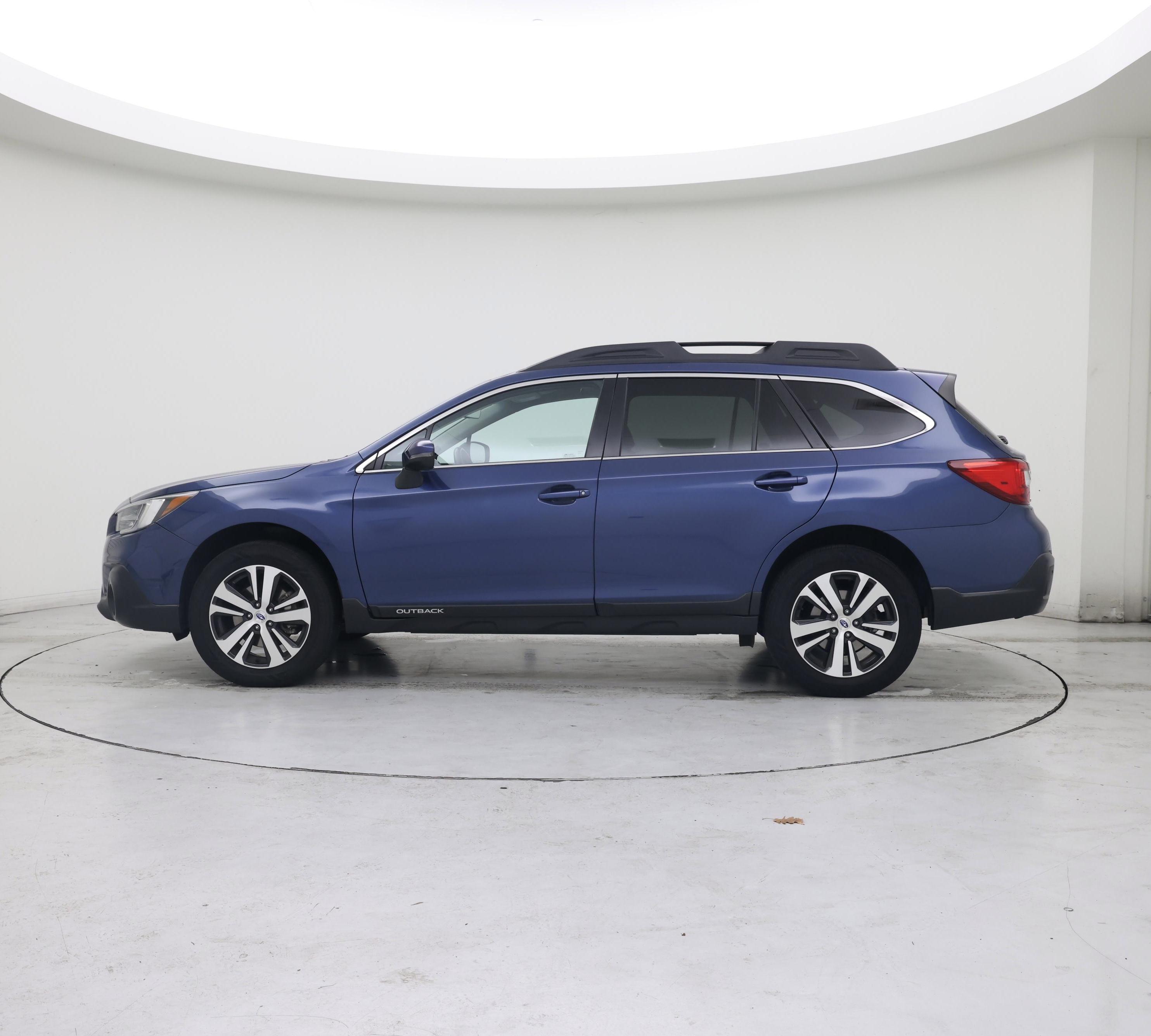 Thumbnail: 2019 Subaru Outback - 3