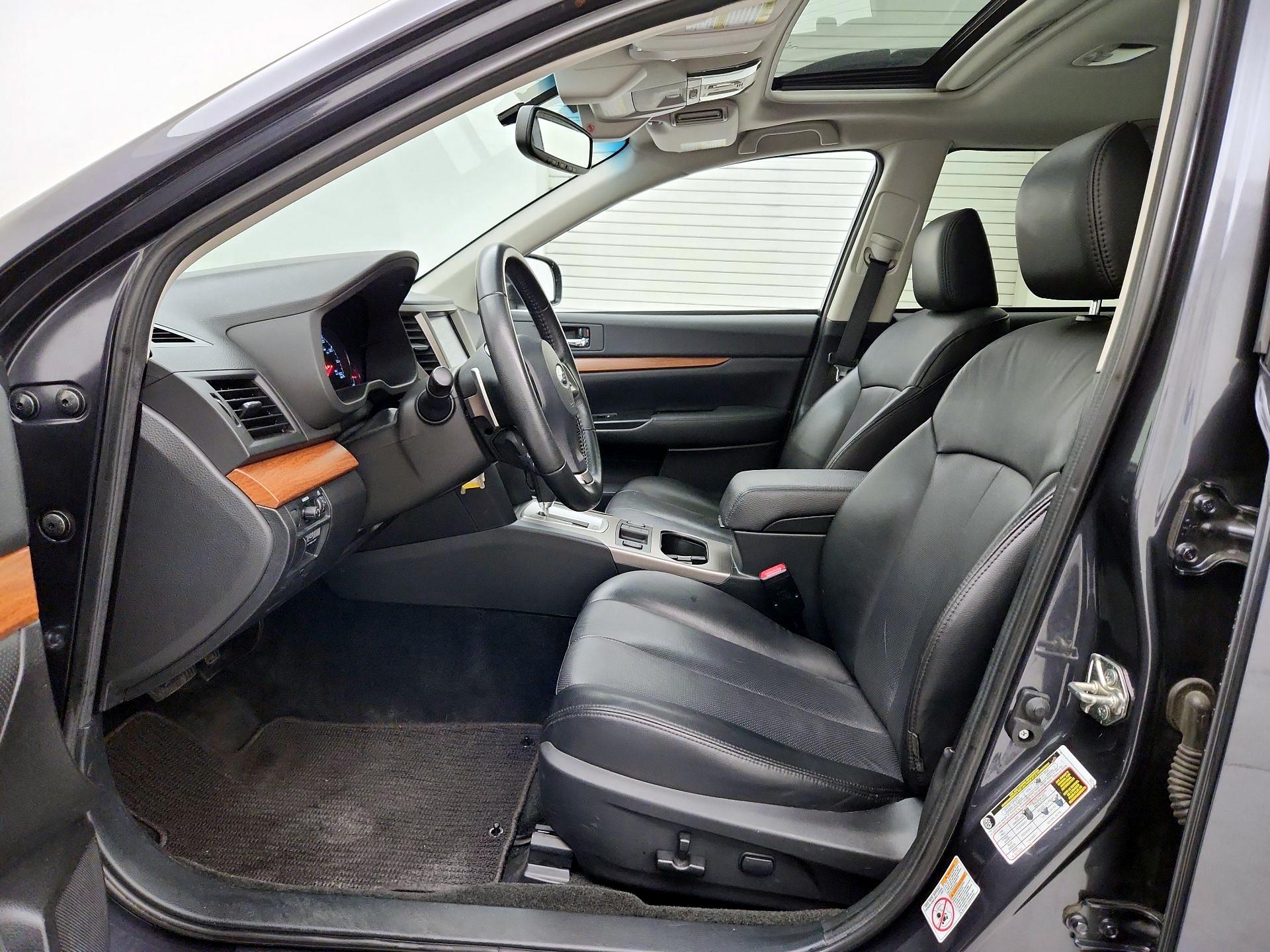 Thumbnail: 2013 Subaru Outback - 11