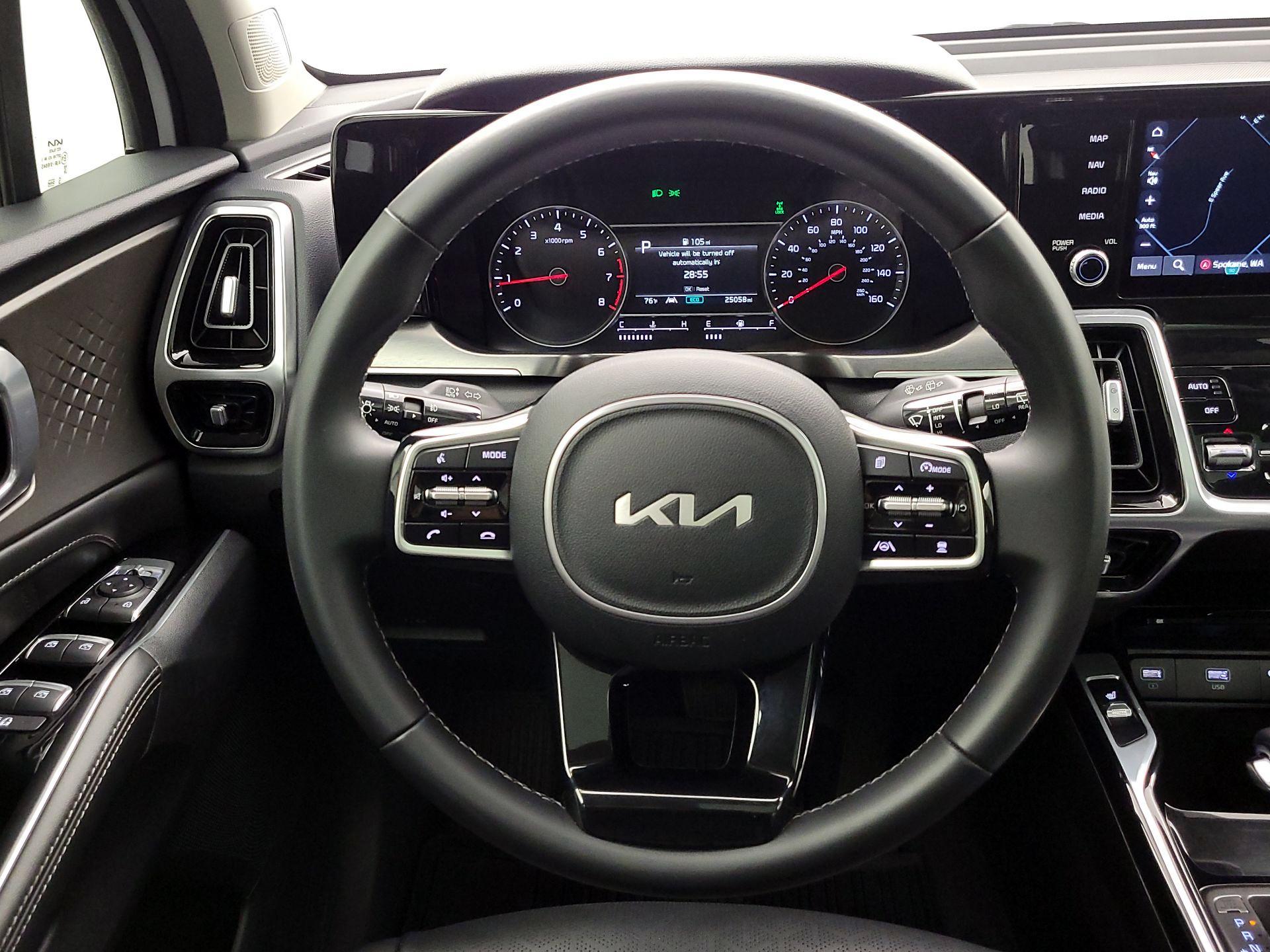 Thumbnail: 2022 Kia Sorento - 10