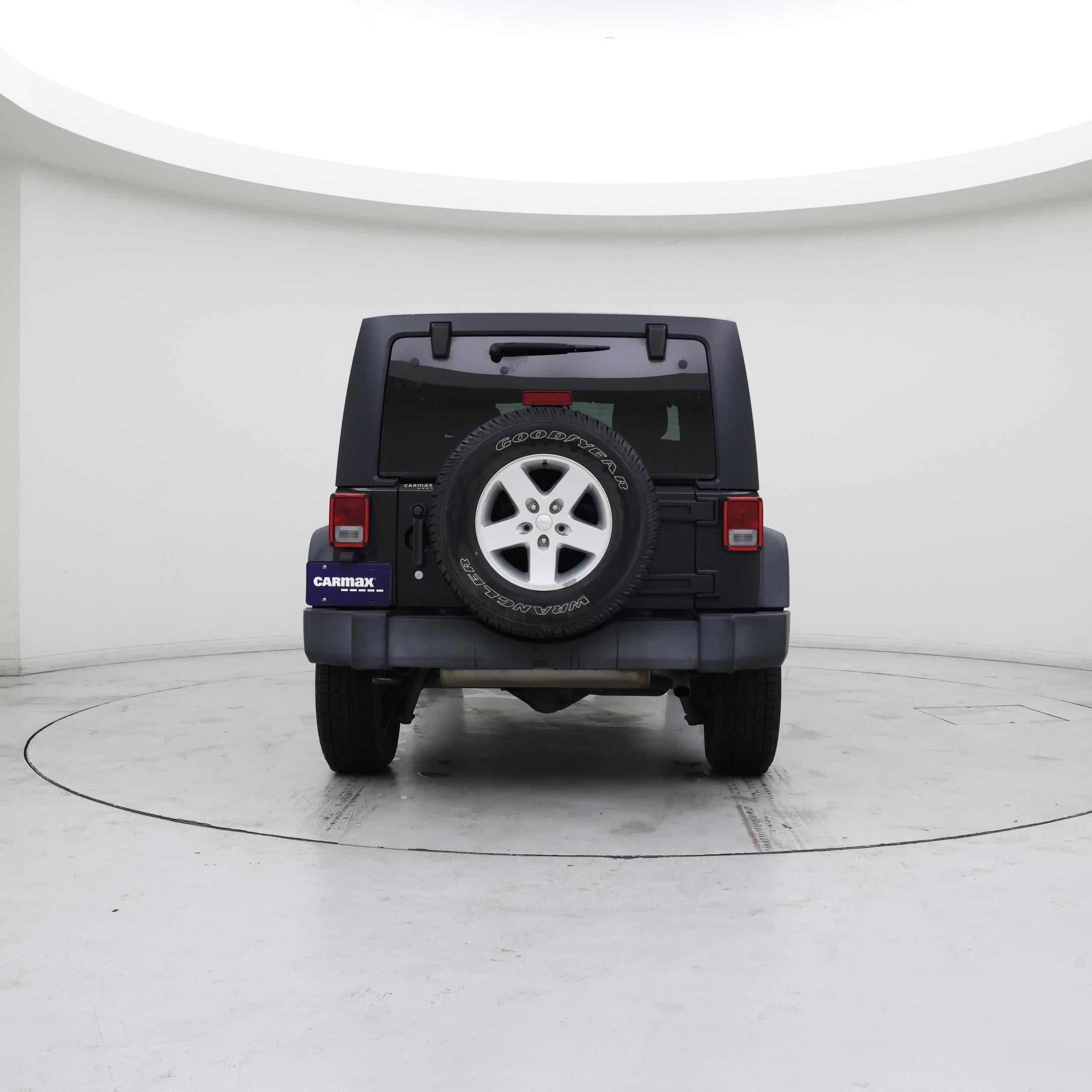 Thumbnail: 2015 Jeep Wrangler - 6