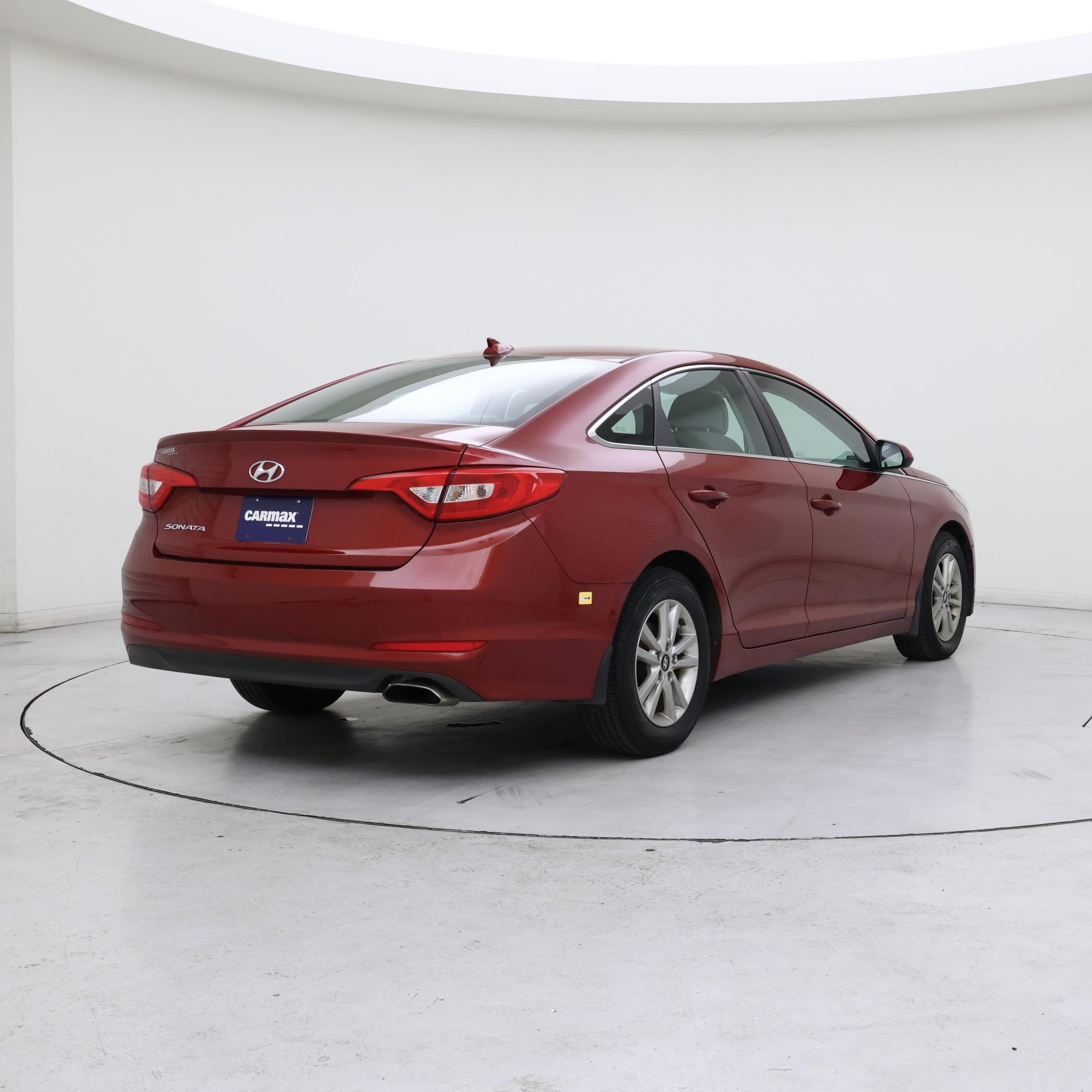 Thumbnail: 2015 Hyundai Sonata - 8