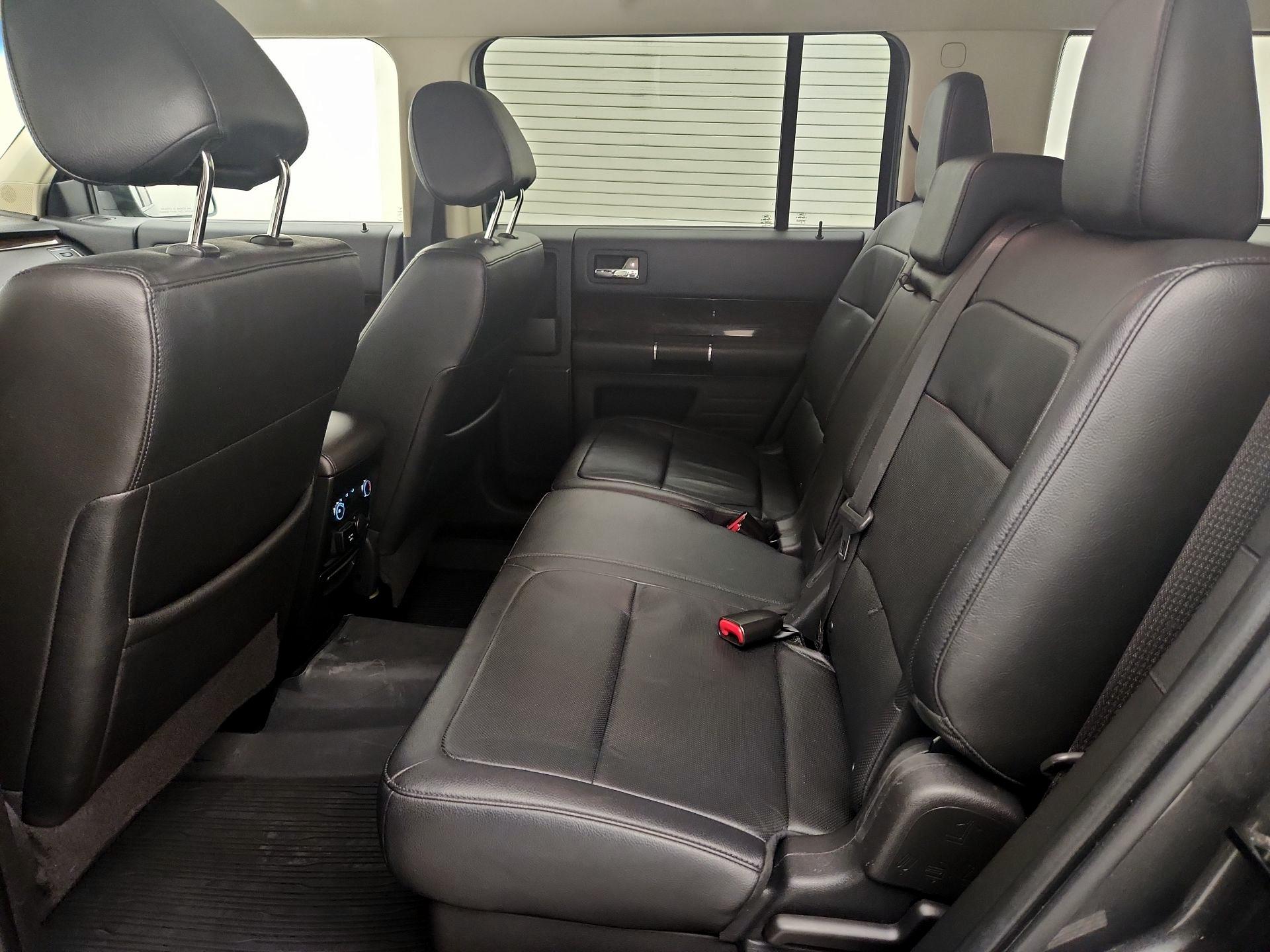 Thumbnail: 2018 Ford Flex - 19
