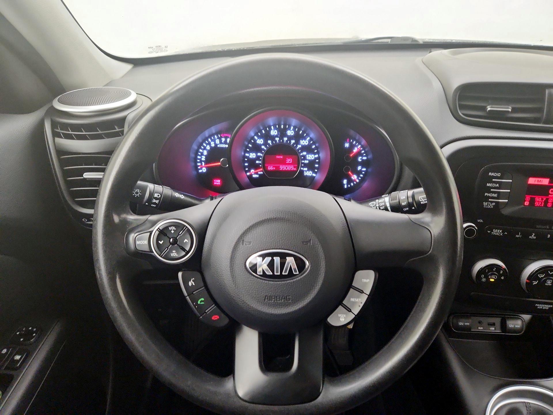 Thumbnail: 2015 Kia Soul - 10