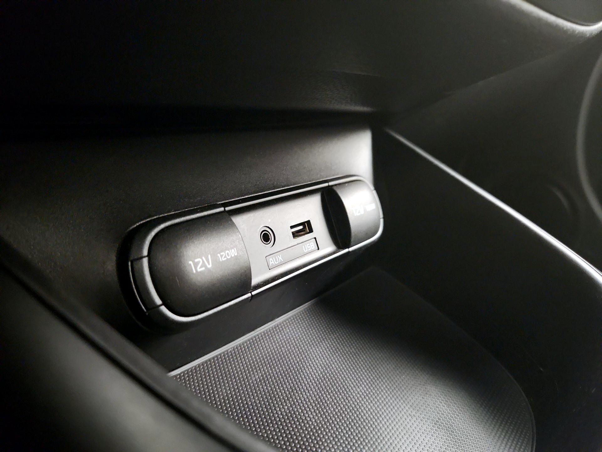 Thumbnail: 2015 Kia Soul - 17