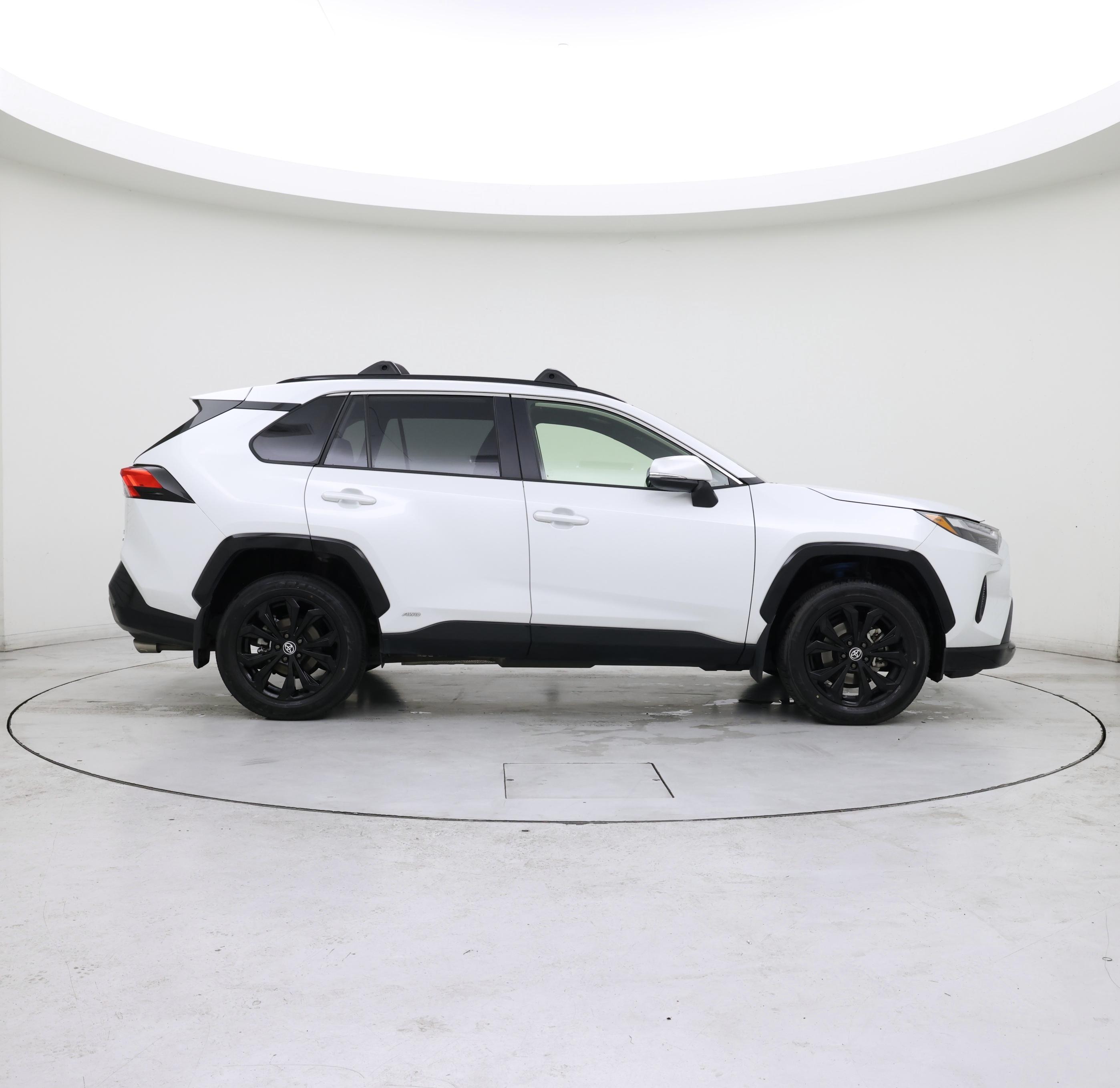 Thumbnail: 2024 Toyota RAV4 - 7