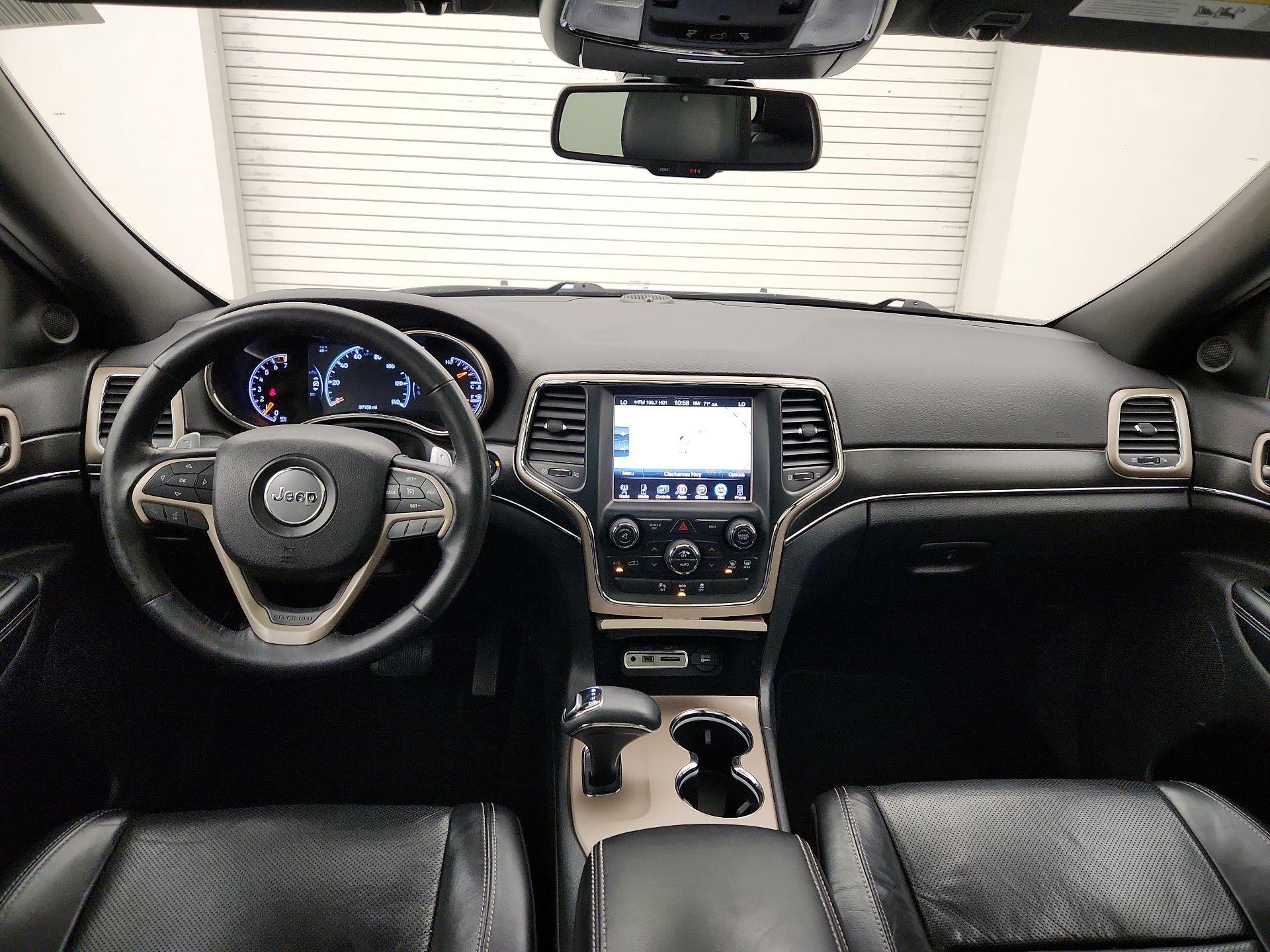 Thumbnail: 2015 Jeep Grand Cherokee - 9