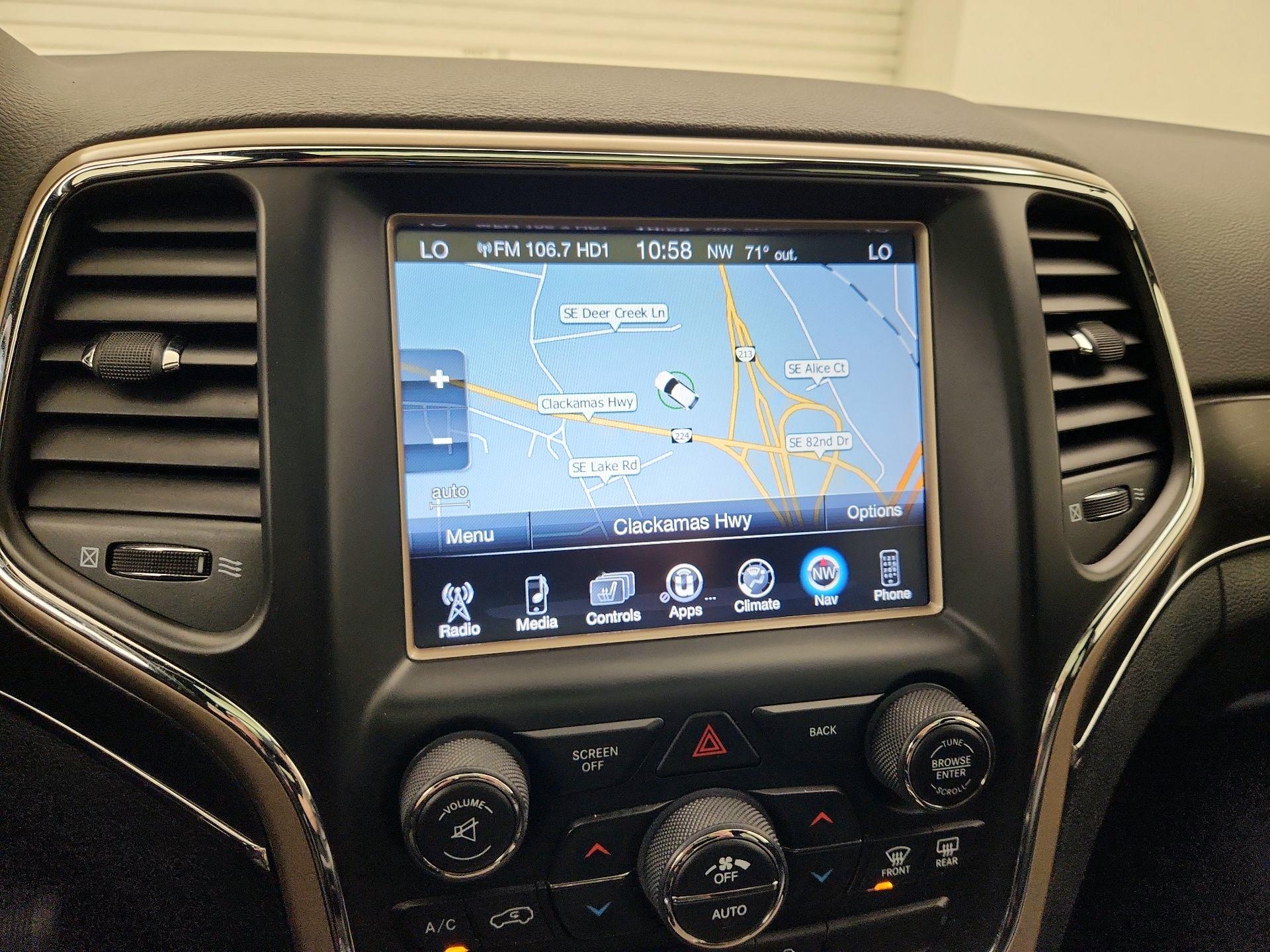 Thumbnail: 2015 Jeep Grand Cherokee - 14