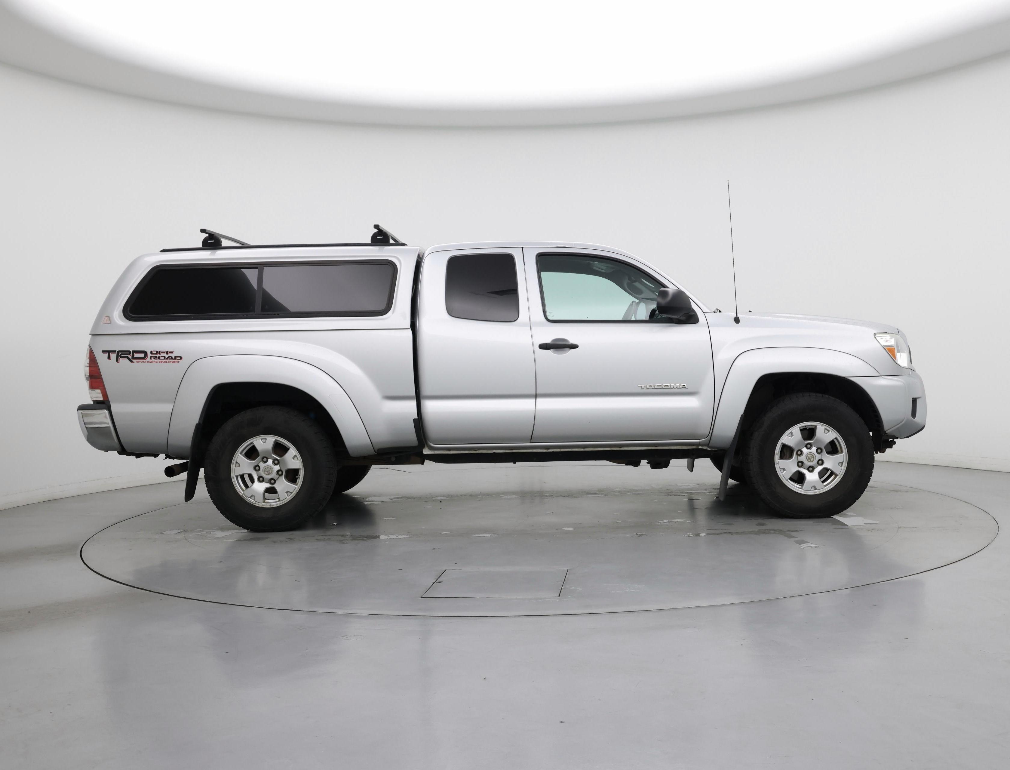 Thumbnail: 2013 Toyota Tacoma - 7