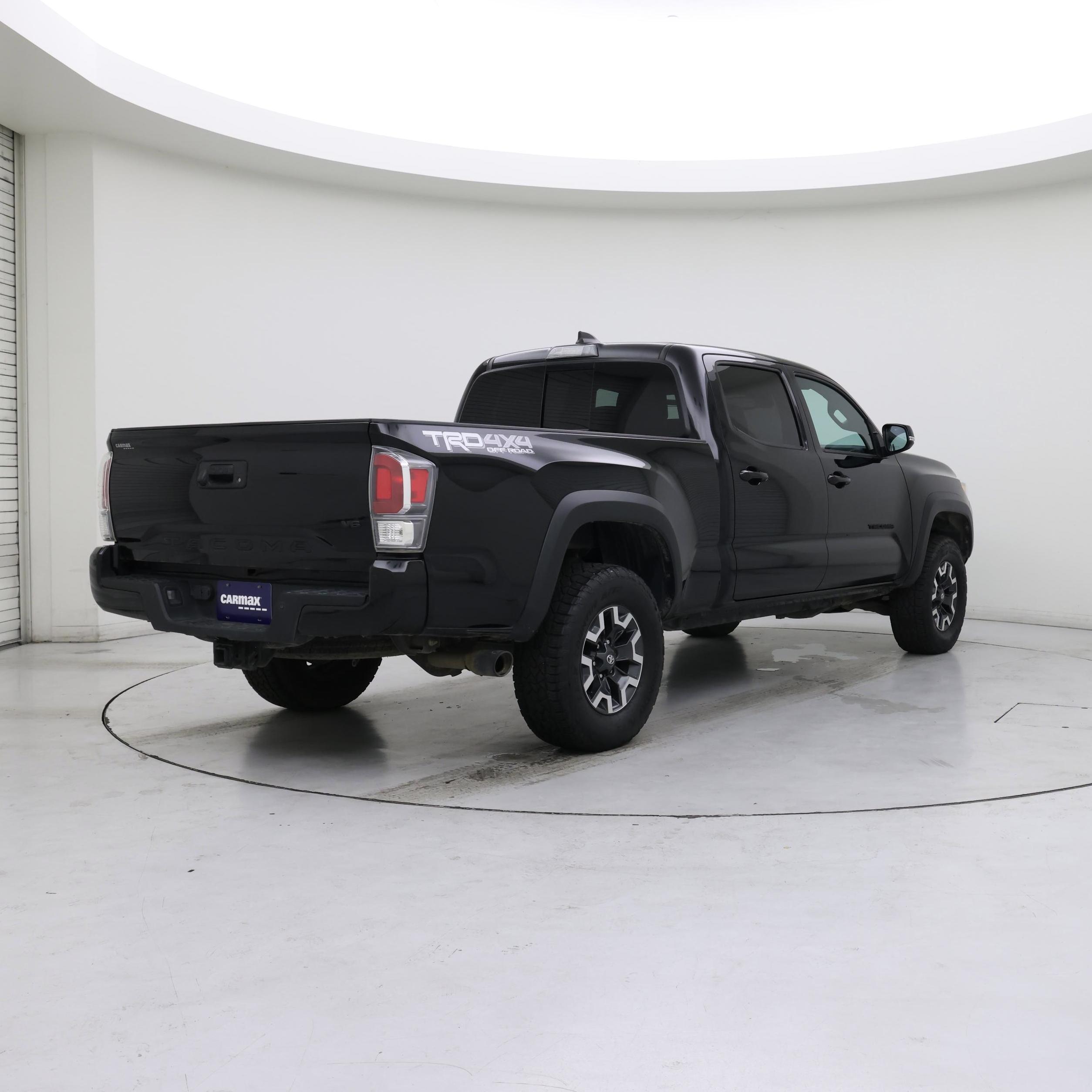 Thumbnail: 2021 Toyota Tacoma - 8